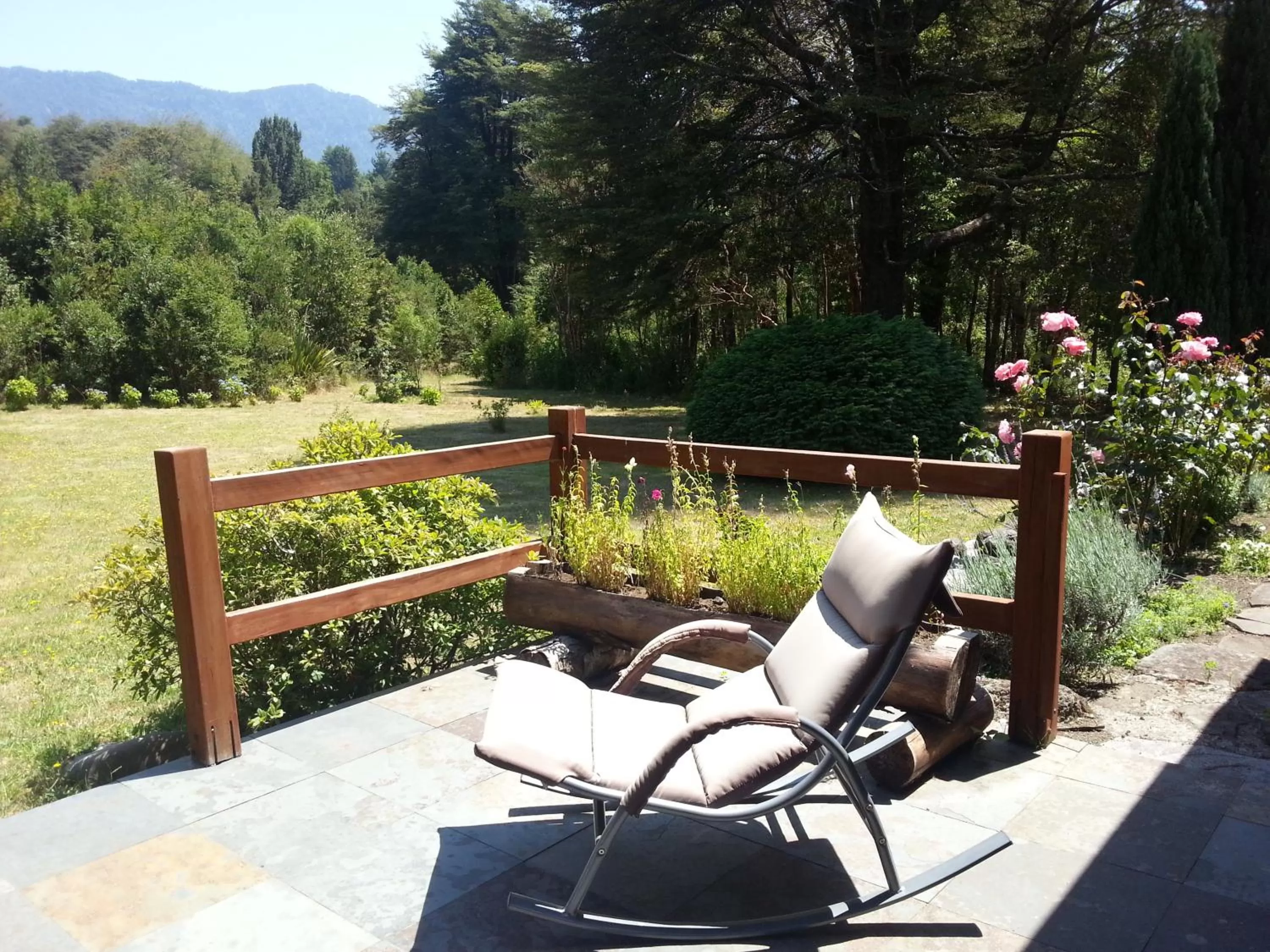 Balcony/Terrace in Hotel Posada del Río - Parque Metreñehue