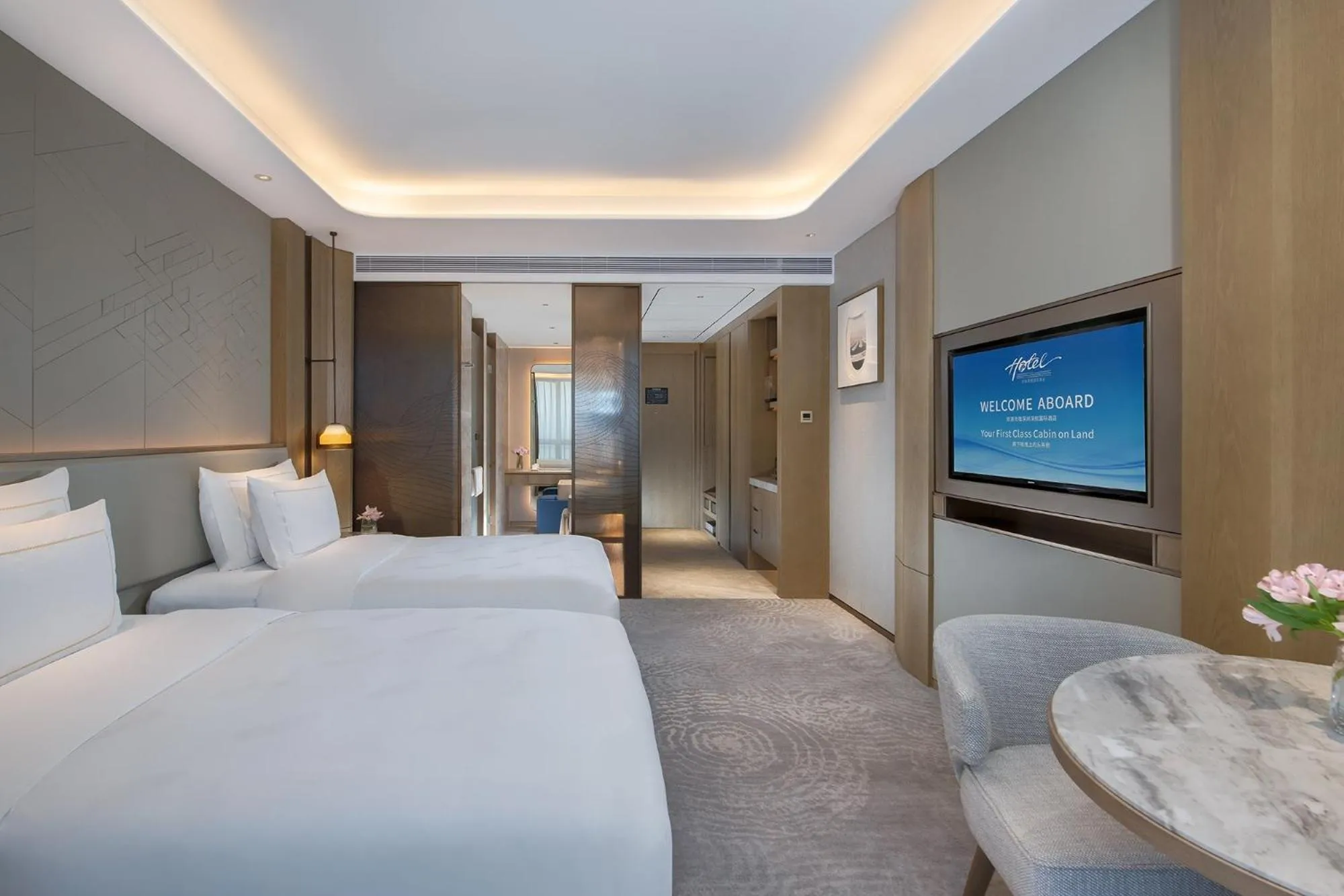 Photo of the whole room, Bed in Shenzhenair International Hotel