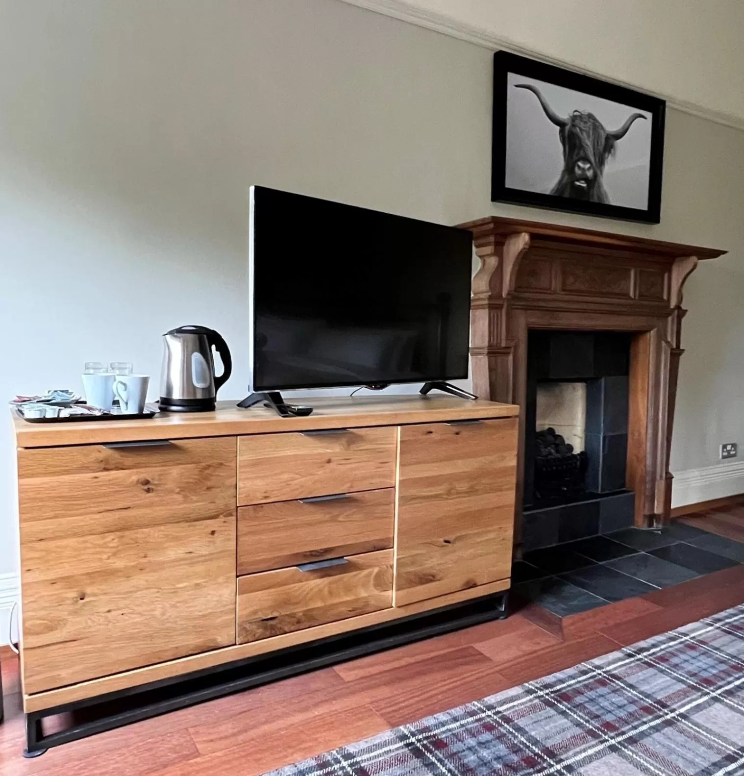 Decorative detail in Ashtree House Hotel, Glasgow Airport & Paisley