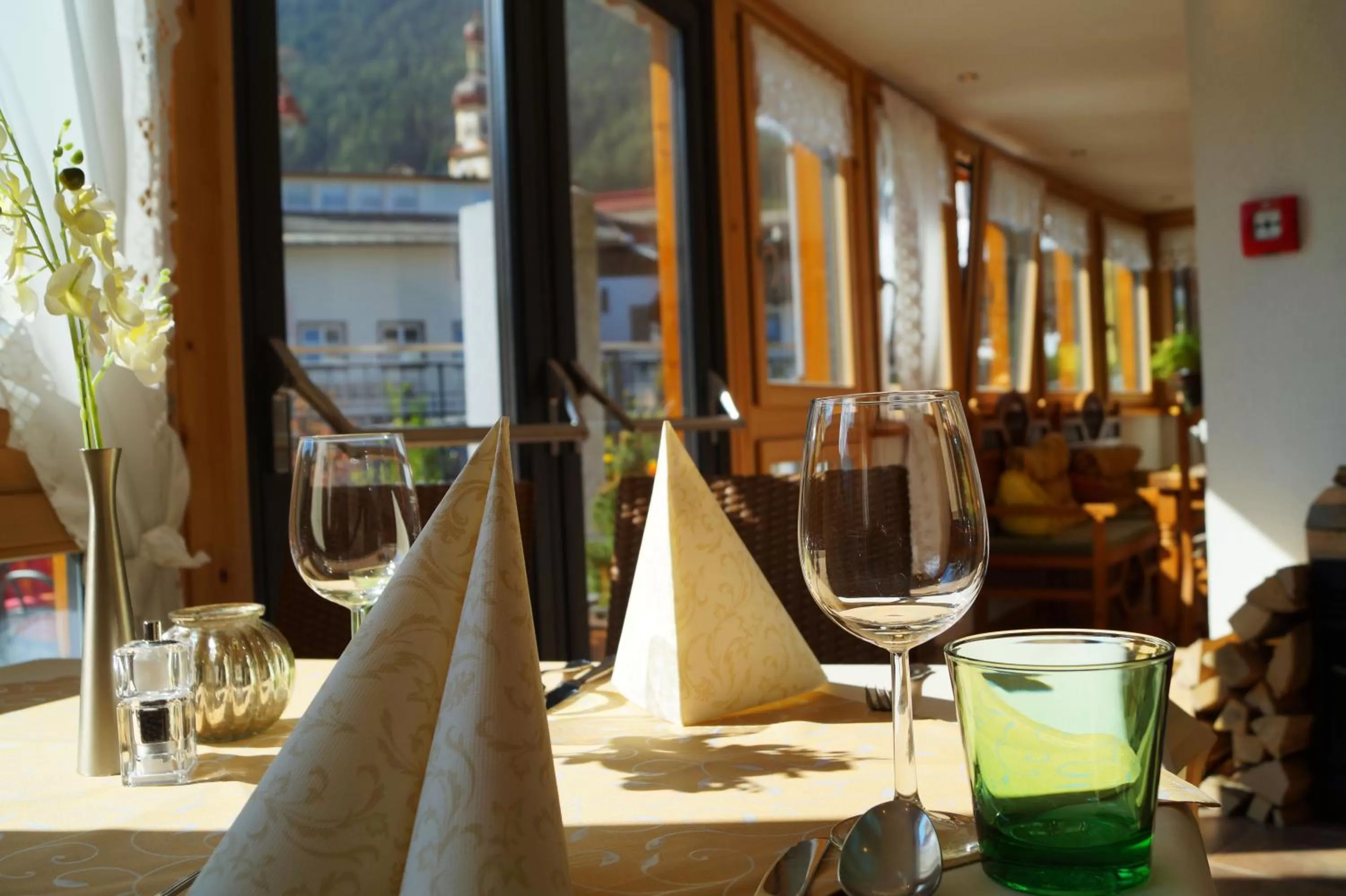 Restaurant/places to eat in Adler Hotel-Pension