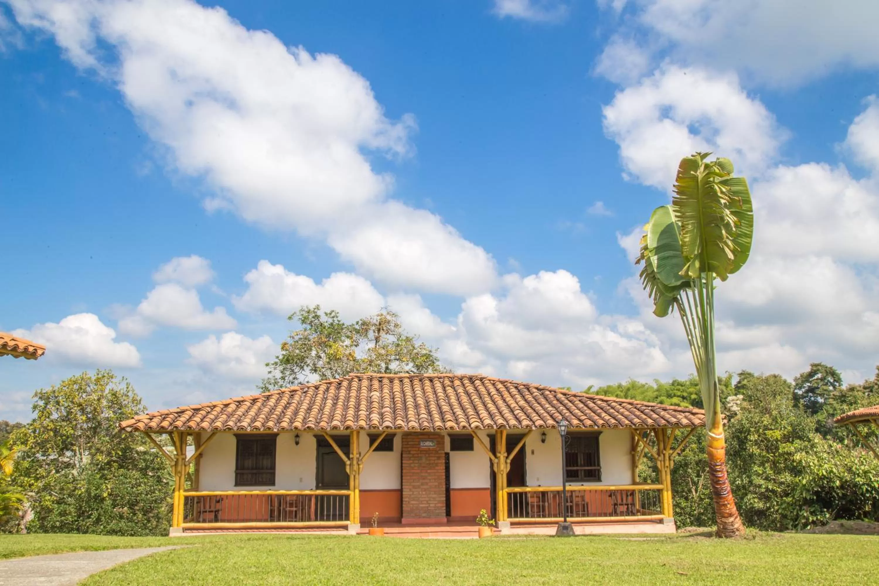 Facade/entrance, Property Building in Hotel Campestre Montecarlo