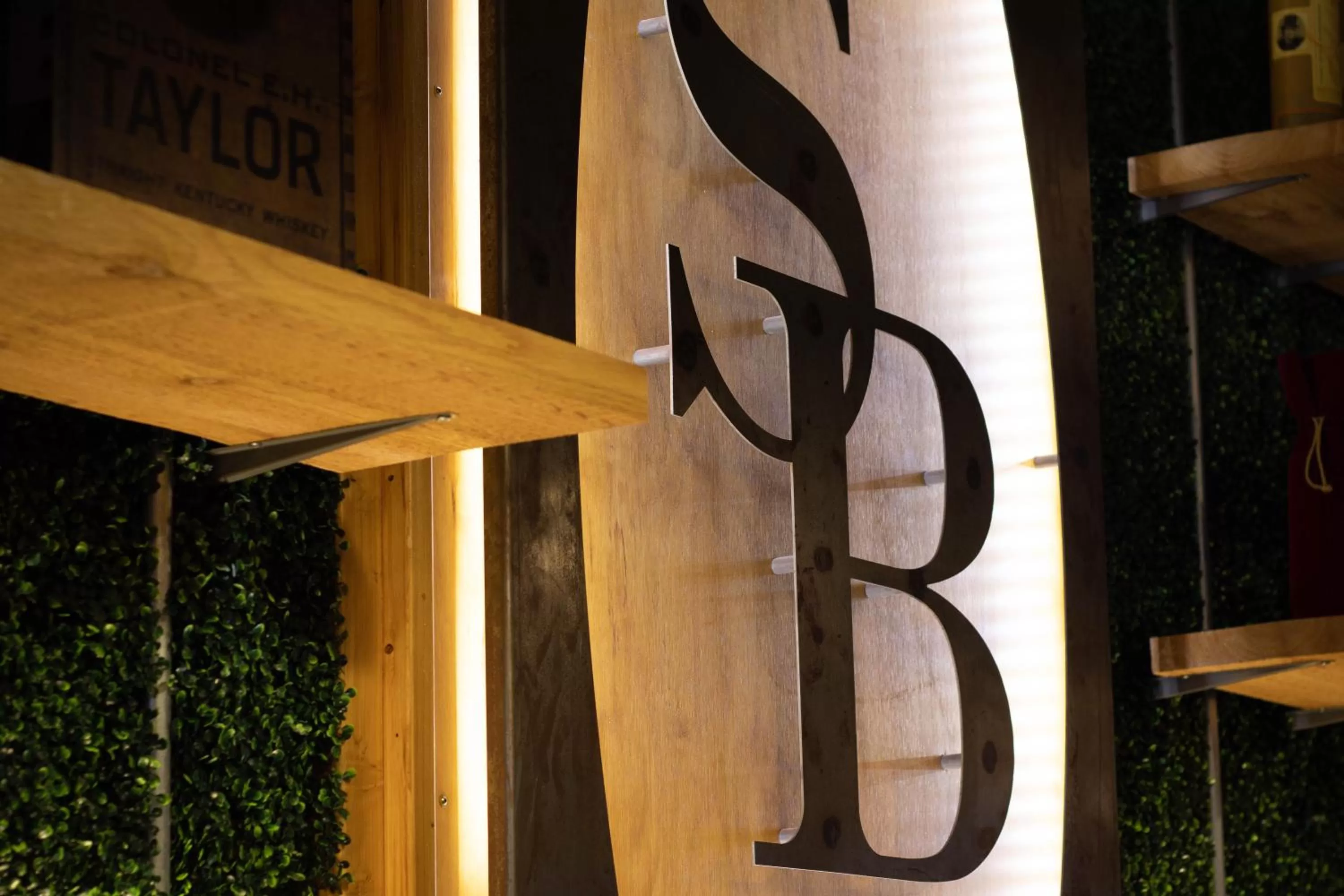 Restaurant/places to eat in Graduate by Hilton Lincoln