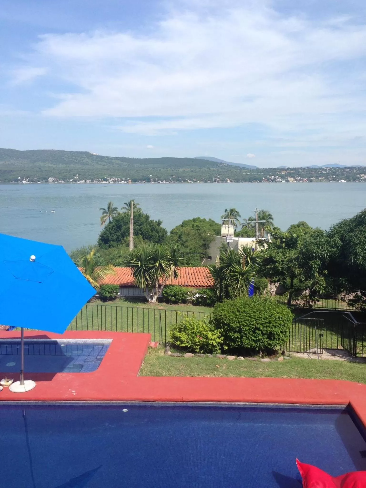 Pool view in La Casa de los Globos