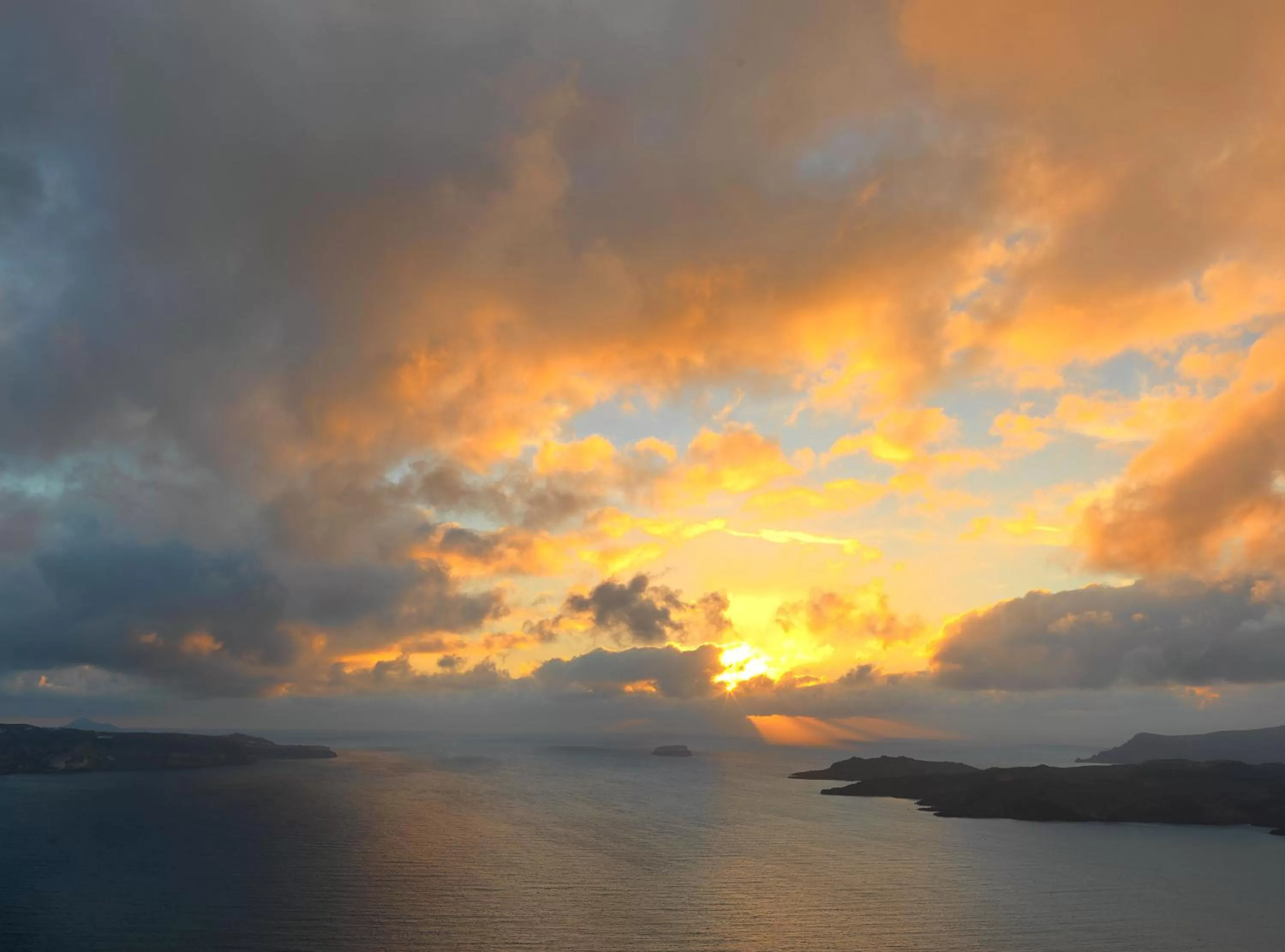 Lilium Hotel Santorini