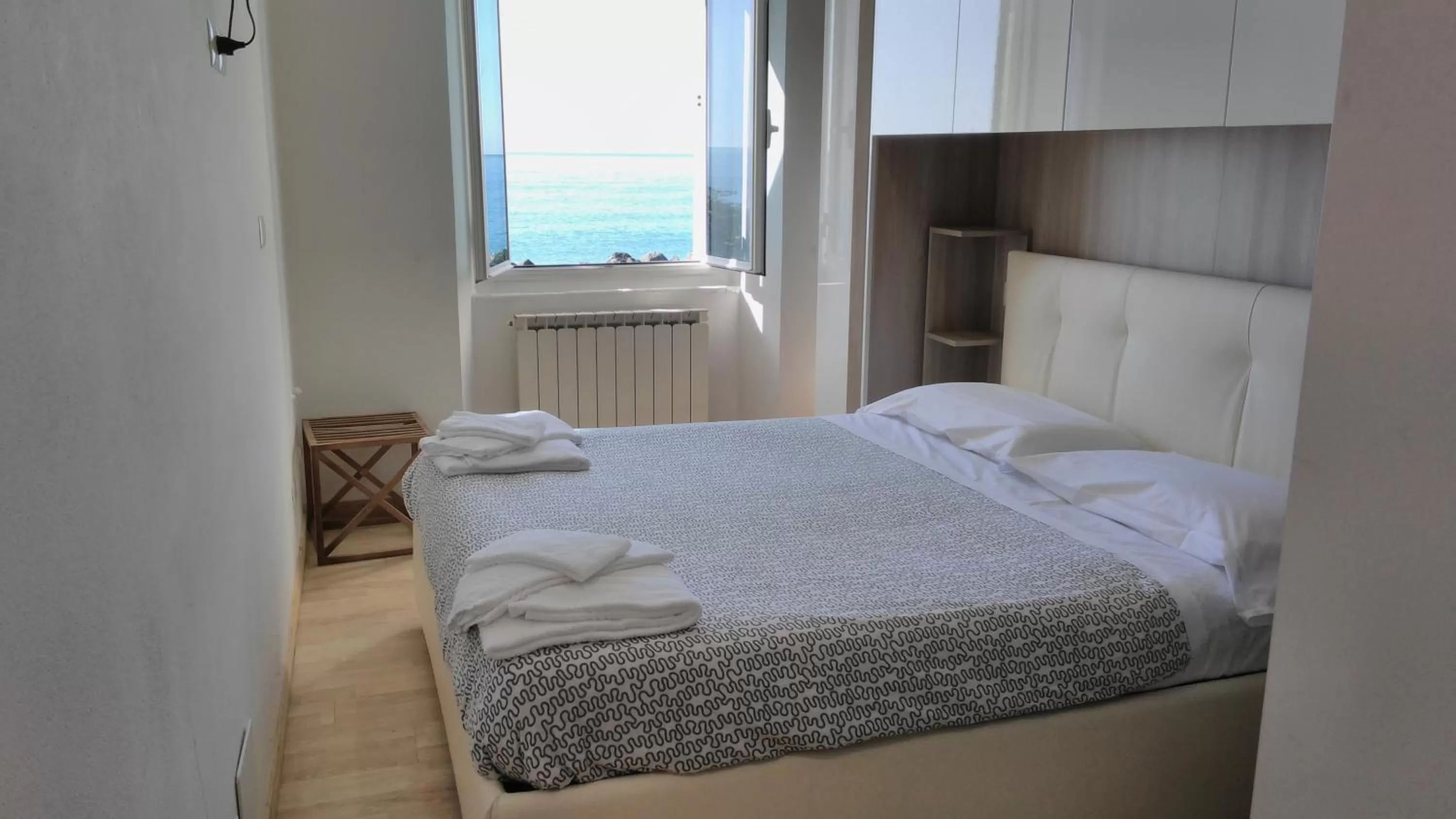 Day, Bed in Hotel San Pietro Chiavari