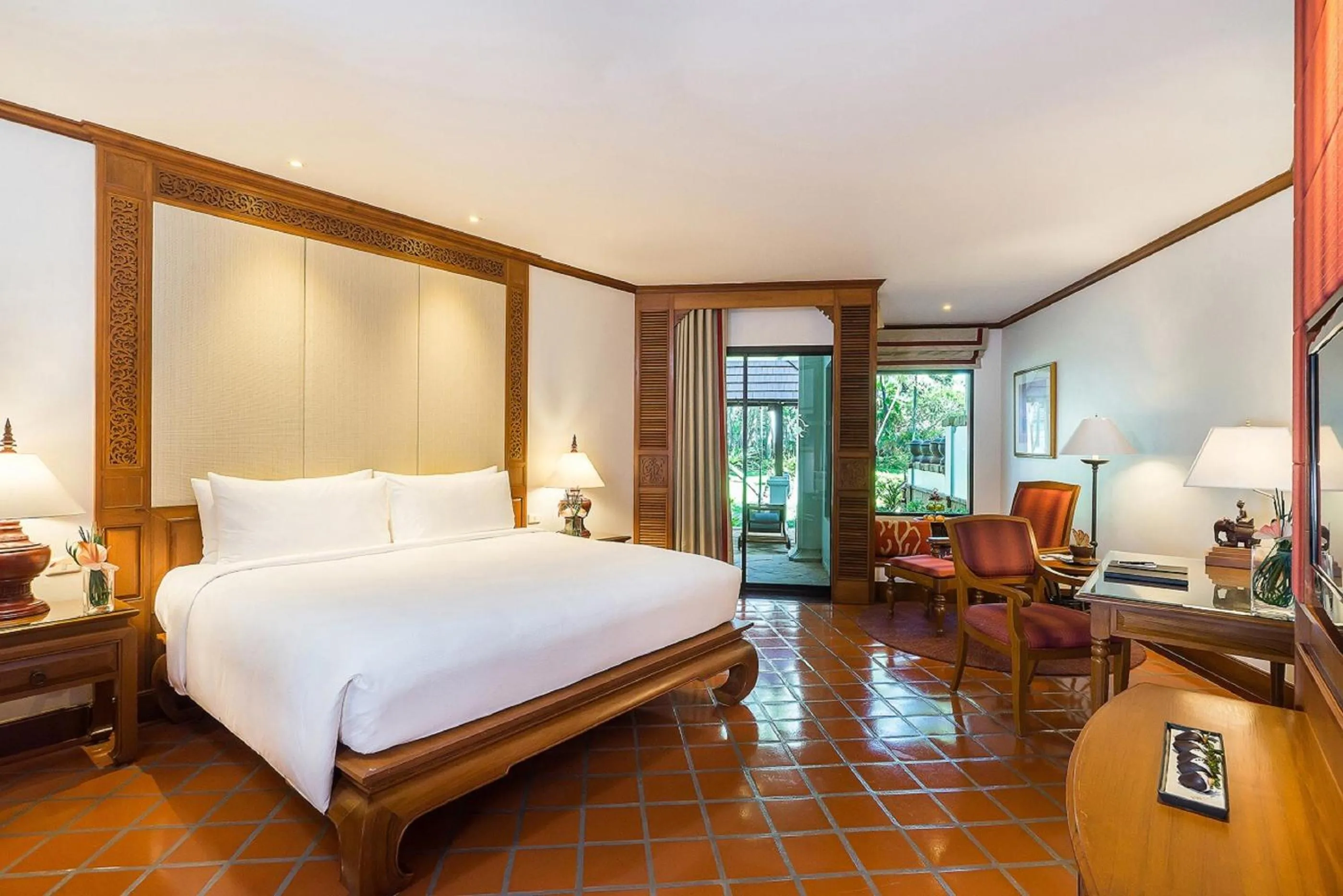 Bedroom, Bed in JW Marriott Phuket Resort and Spa