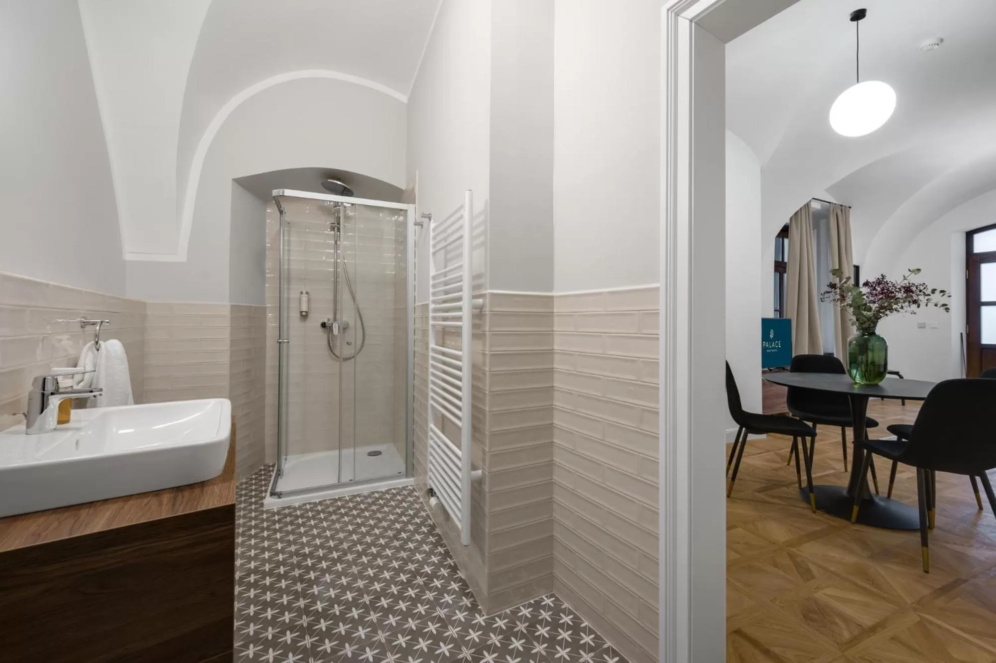 Shower in Palace Apartments