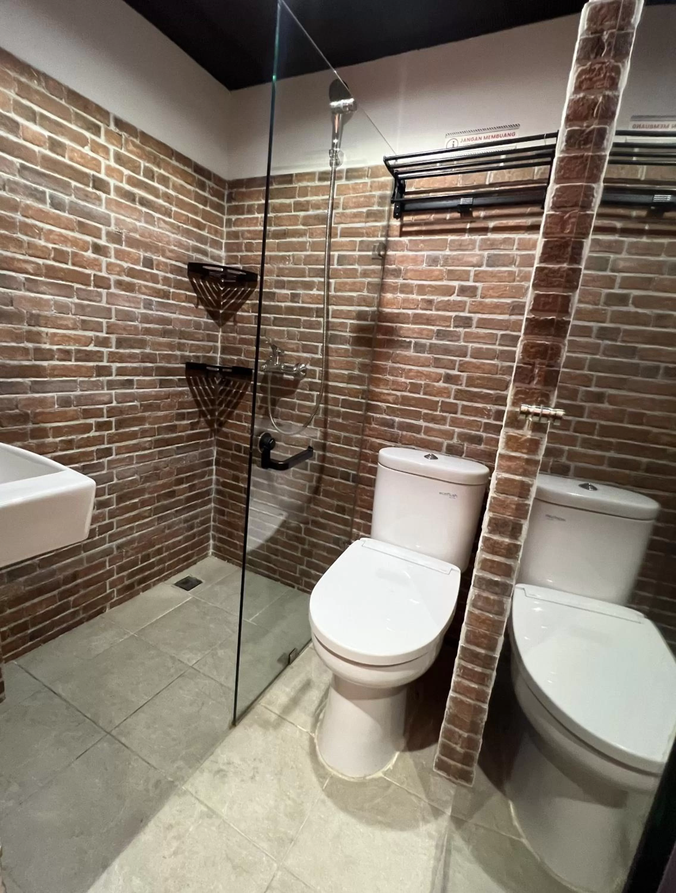 Bathroom in Choska Residence