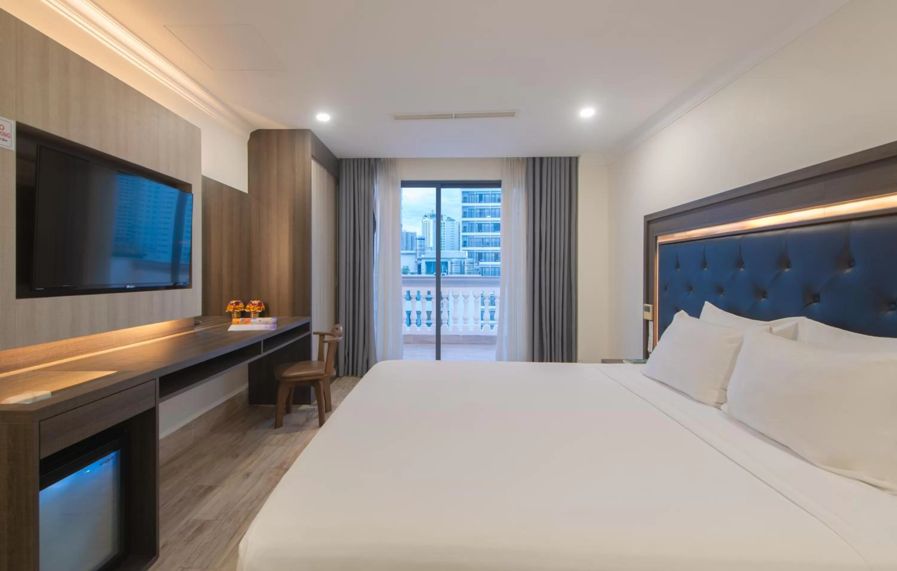 Bed in Seven Seas Hotel Nha Trang