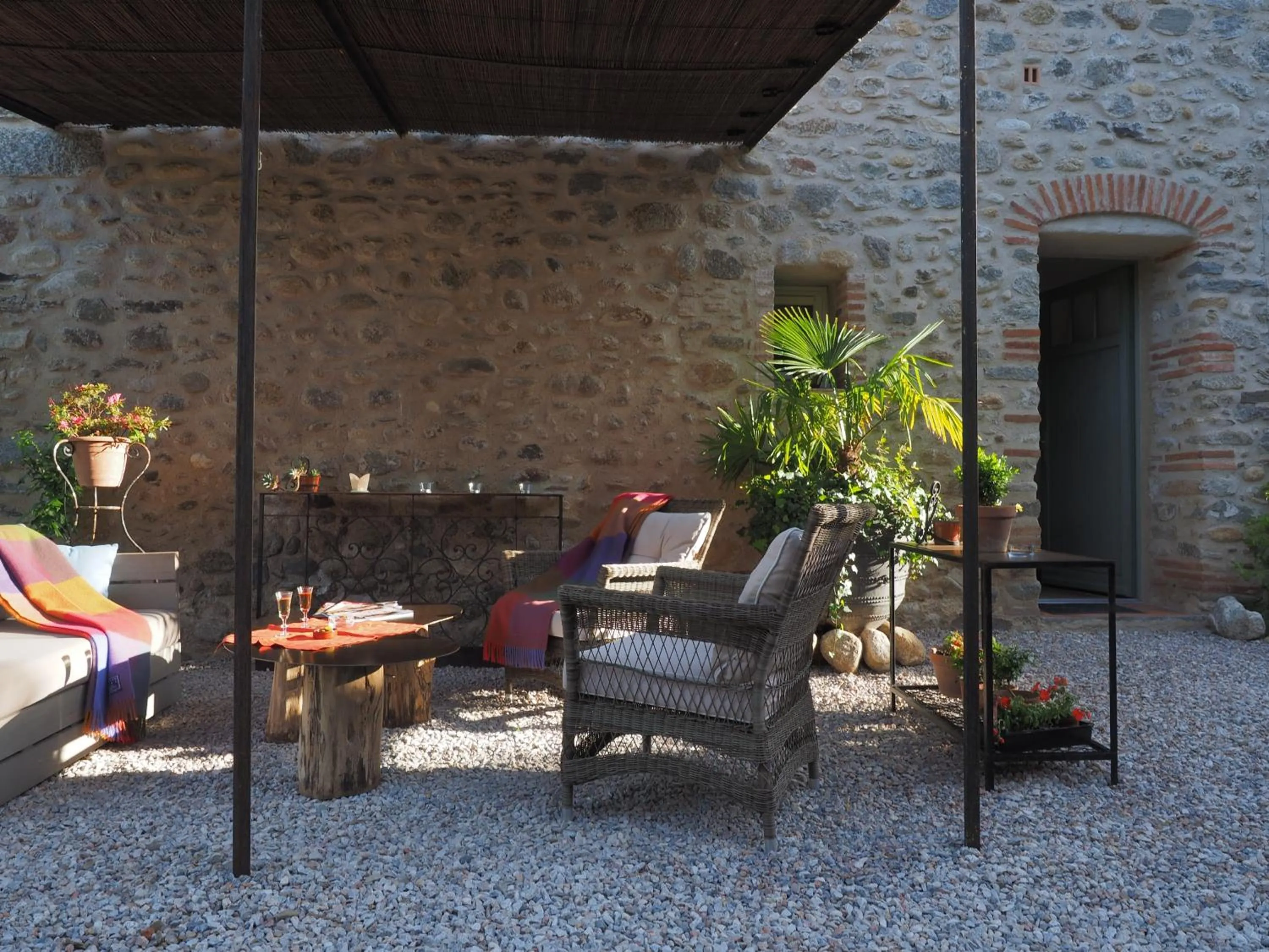 Facade/entrance in Hotel Le Mas Trilles