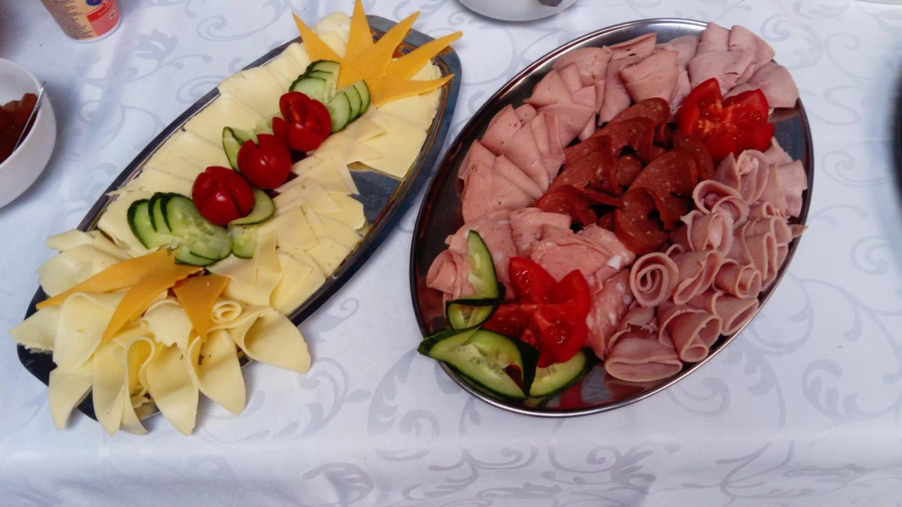 Food in Hotel Aladin