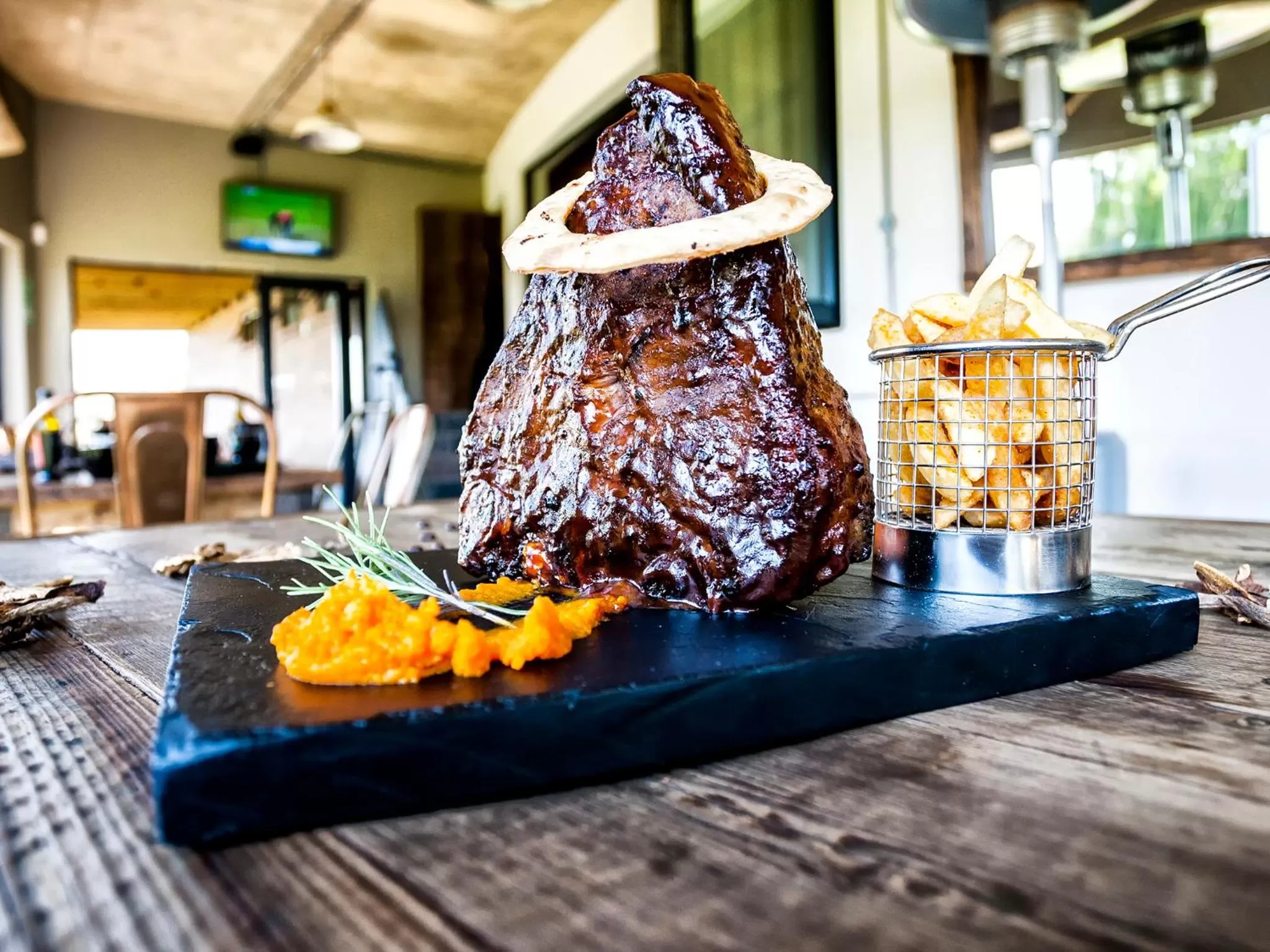 Restaurant/places to eat, Food in Rustique Boutique Hotel