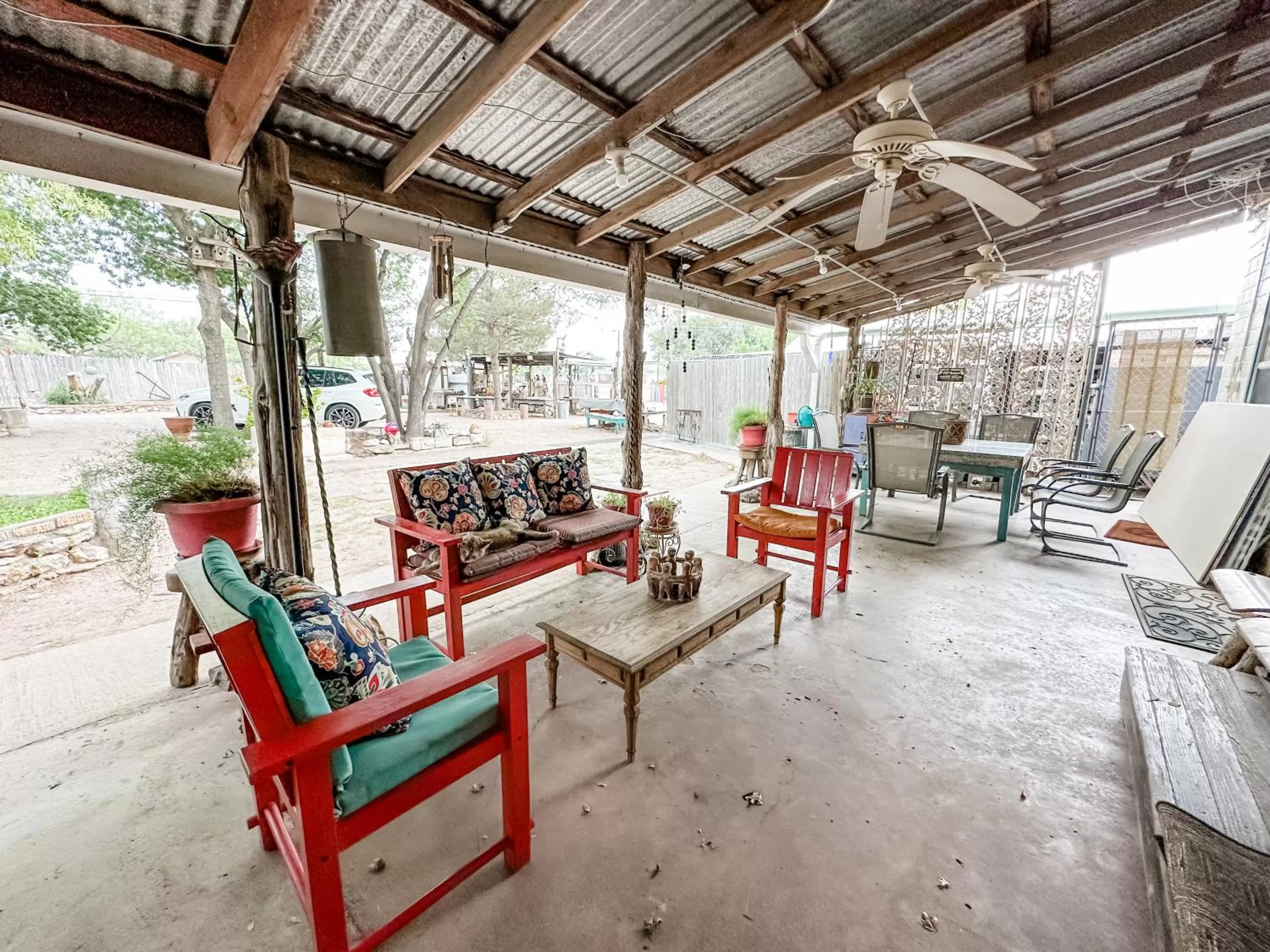 Patio in Inn at the Art Center