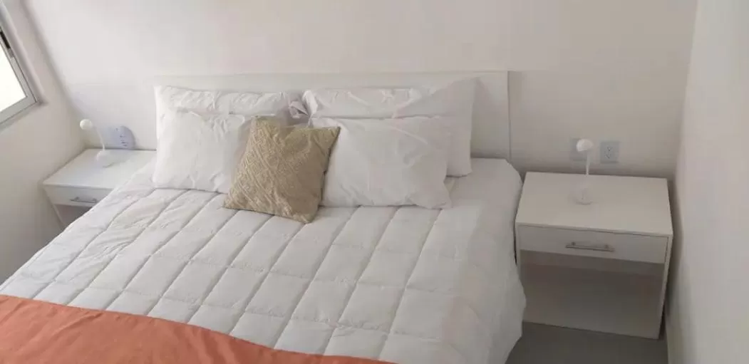 Bed in Papaya Condo Acapulco Diamante -Solo Adultos