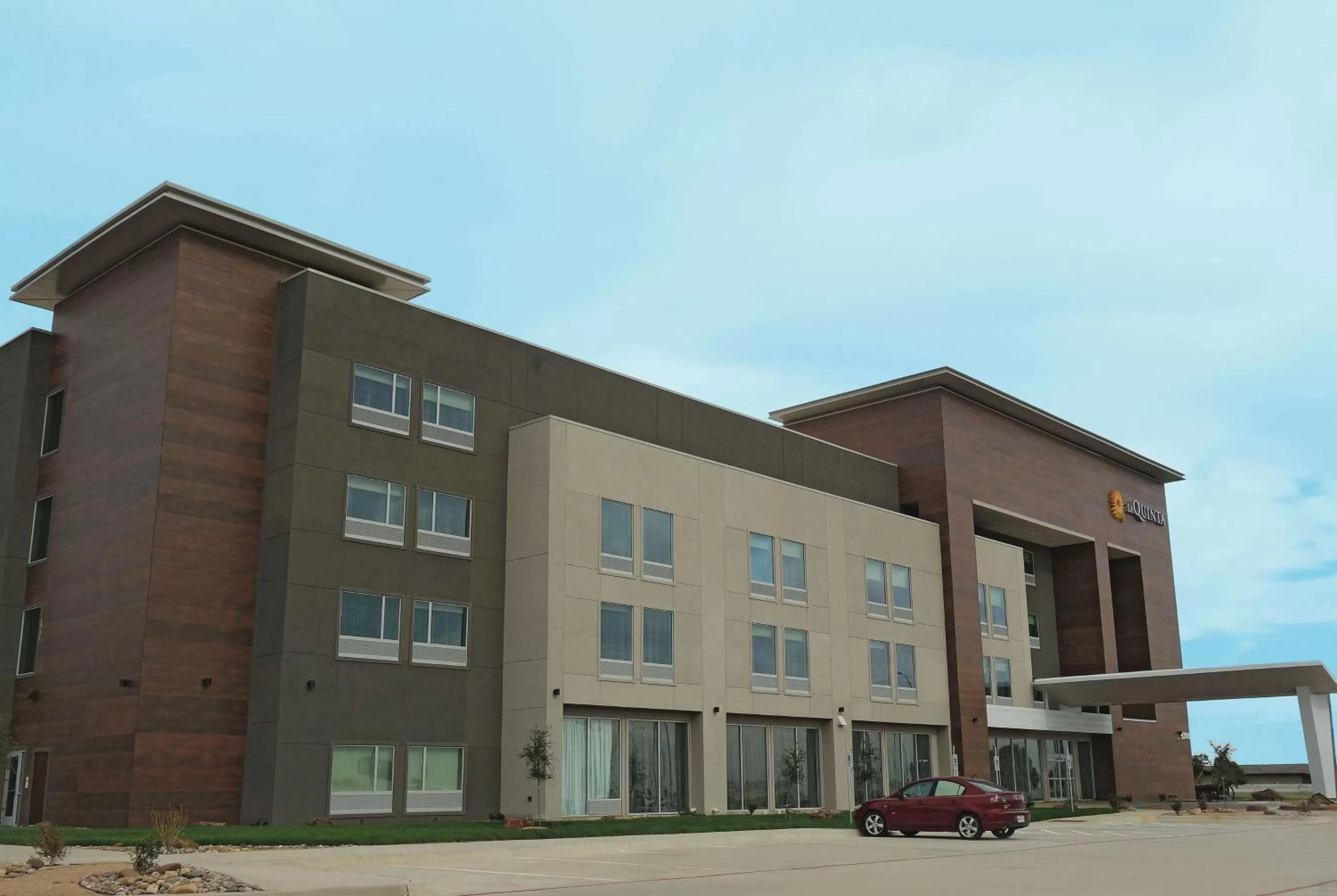 Property building in La Quinta by Wyndham Amarillo Airport