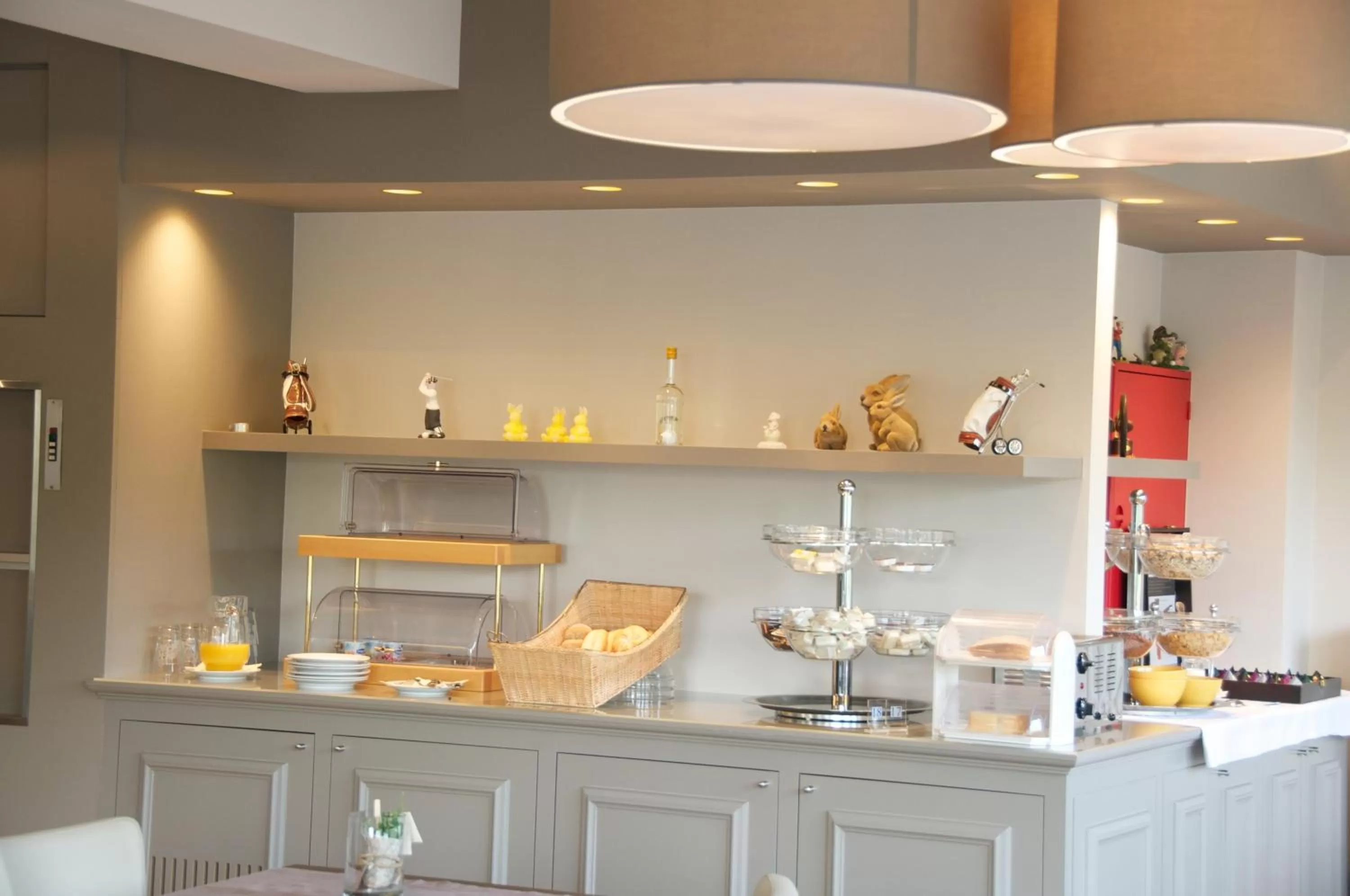 Restaurant/places to eat, Kitchen/Kitchenette in Hotel De Golf