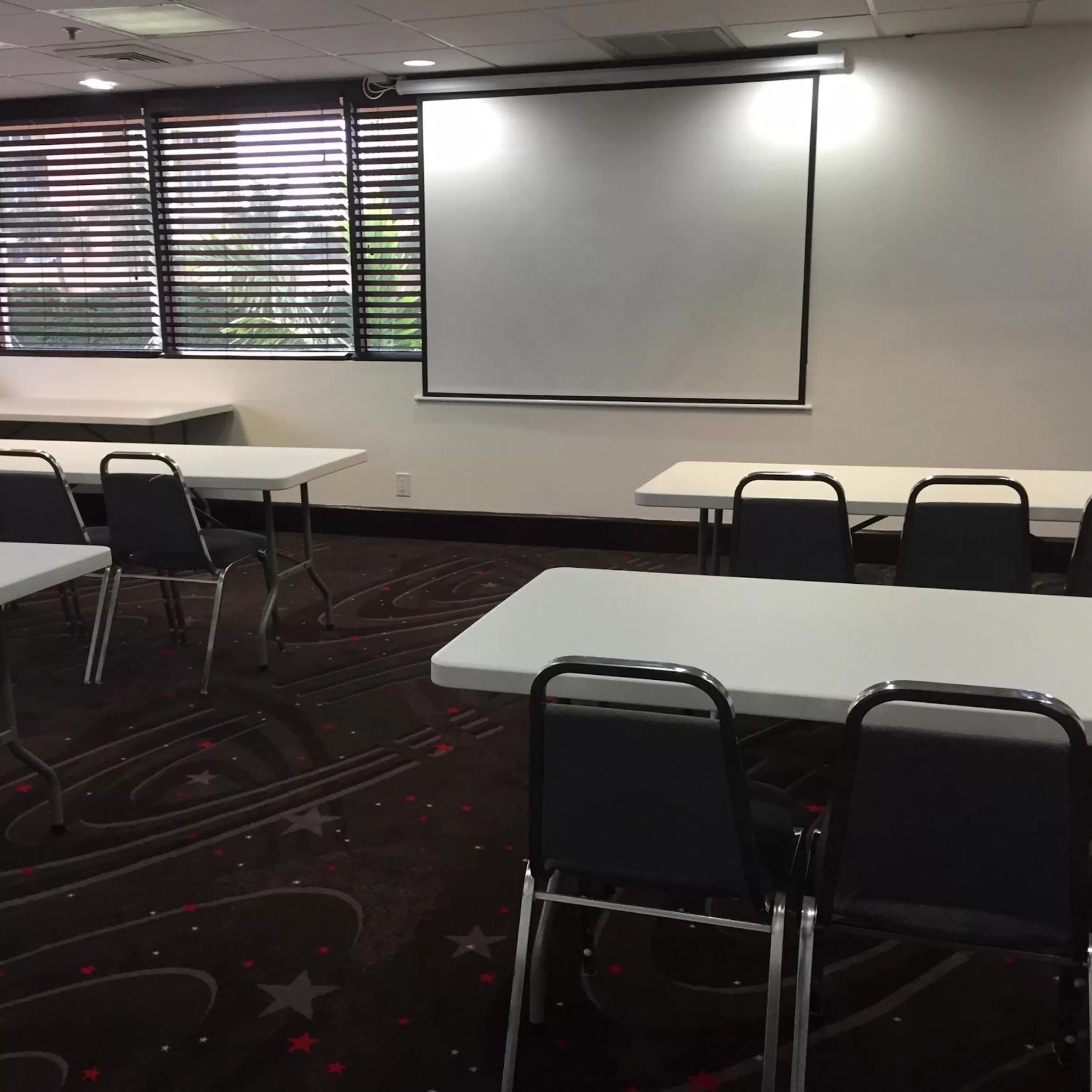 Banquet/Function facilities in The Link Hotel on Sunrise