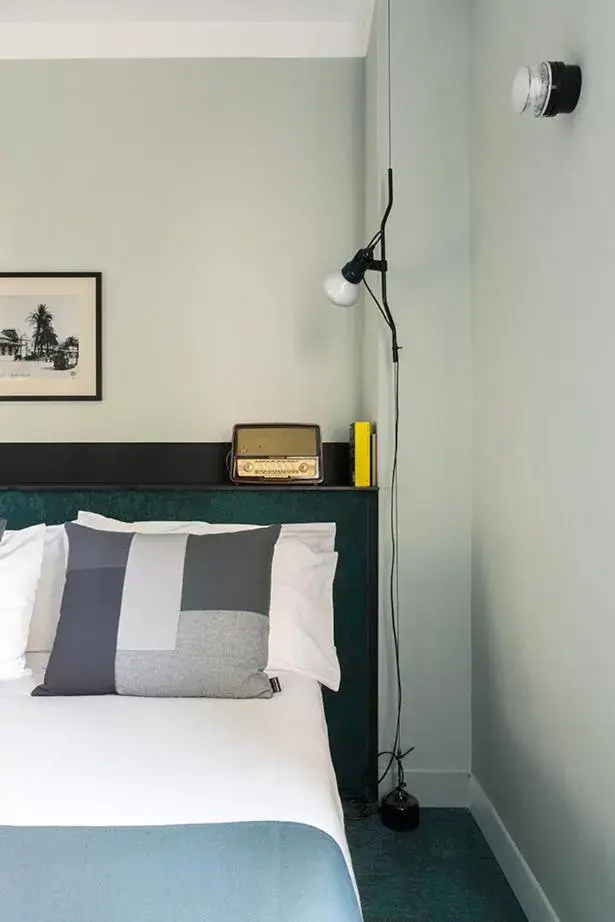 Standard Single Room in Hôtel les Cigales Standard Single Room in Hôtel les Cigales