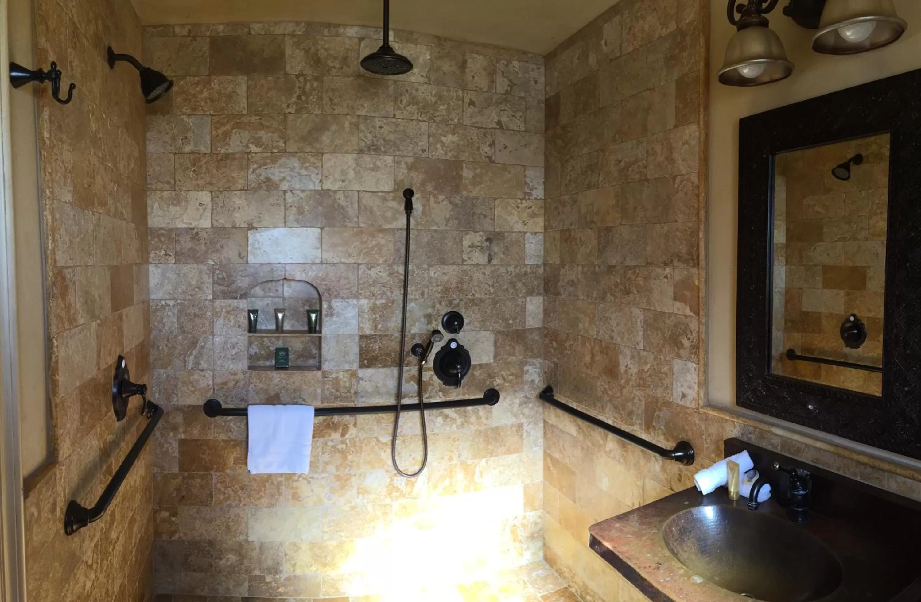 Bathroom in La Casa Del Camino