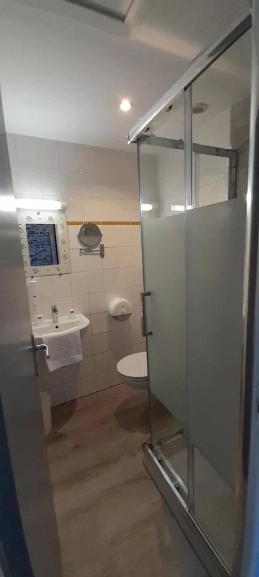 Bathroom in Hotel Au Spatial