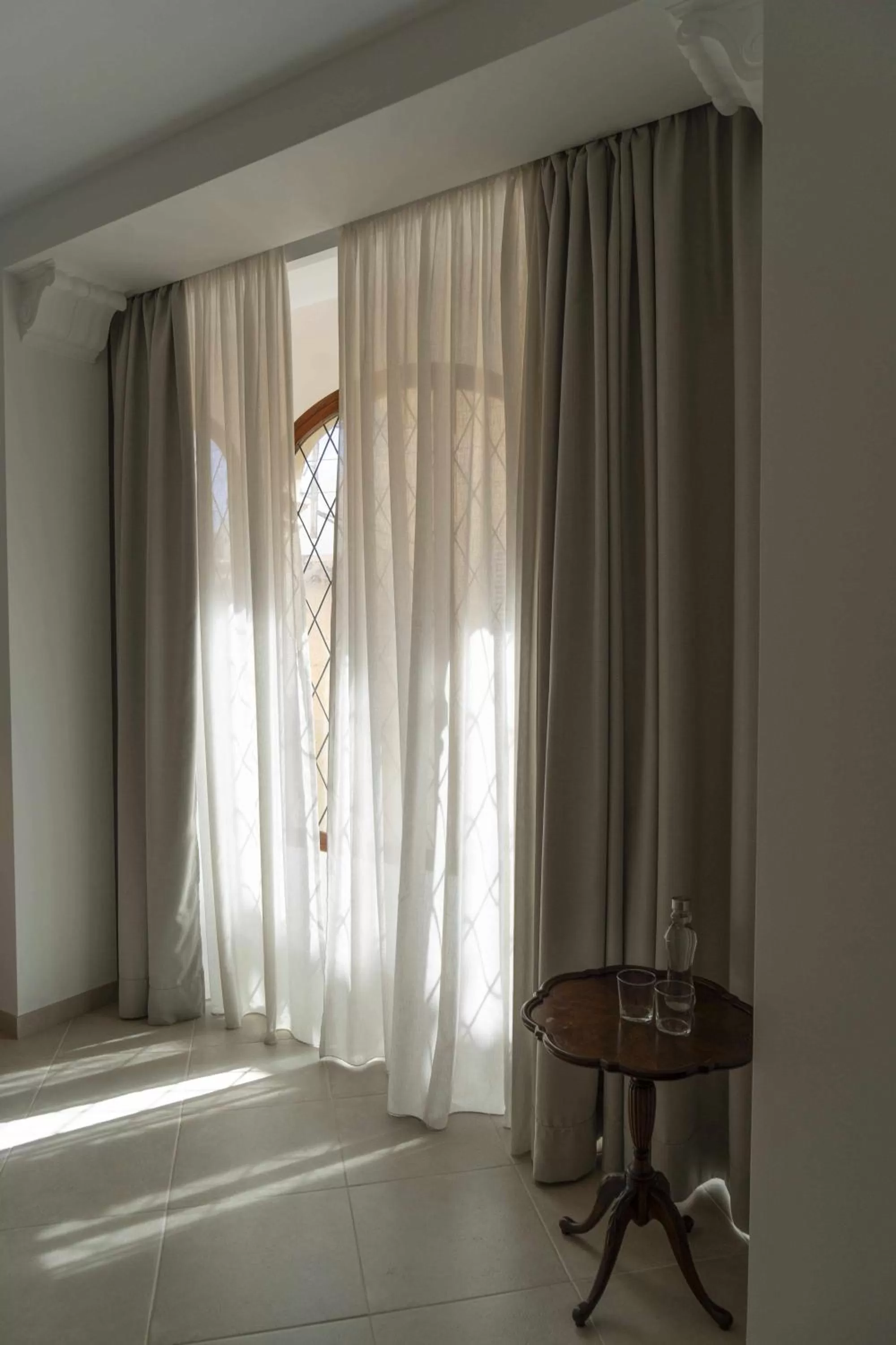 Decorative detail, Seating Area in Atrium Suites Mallorca