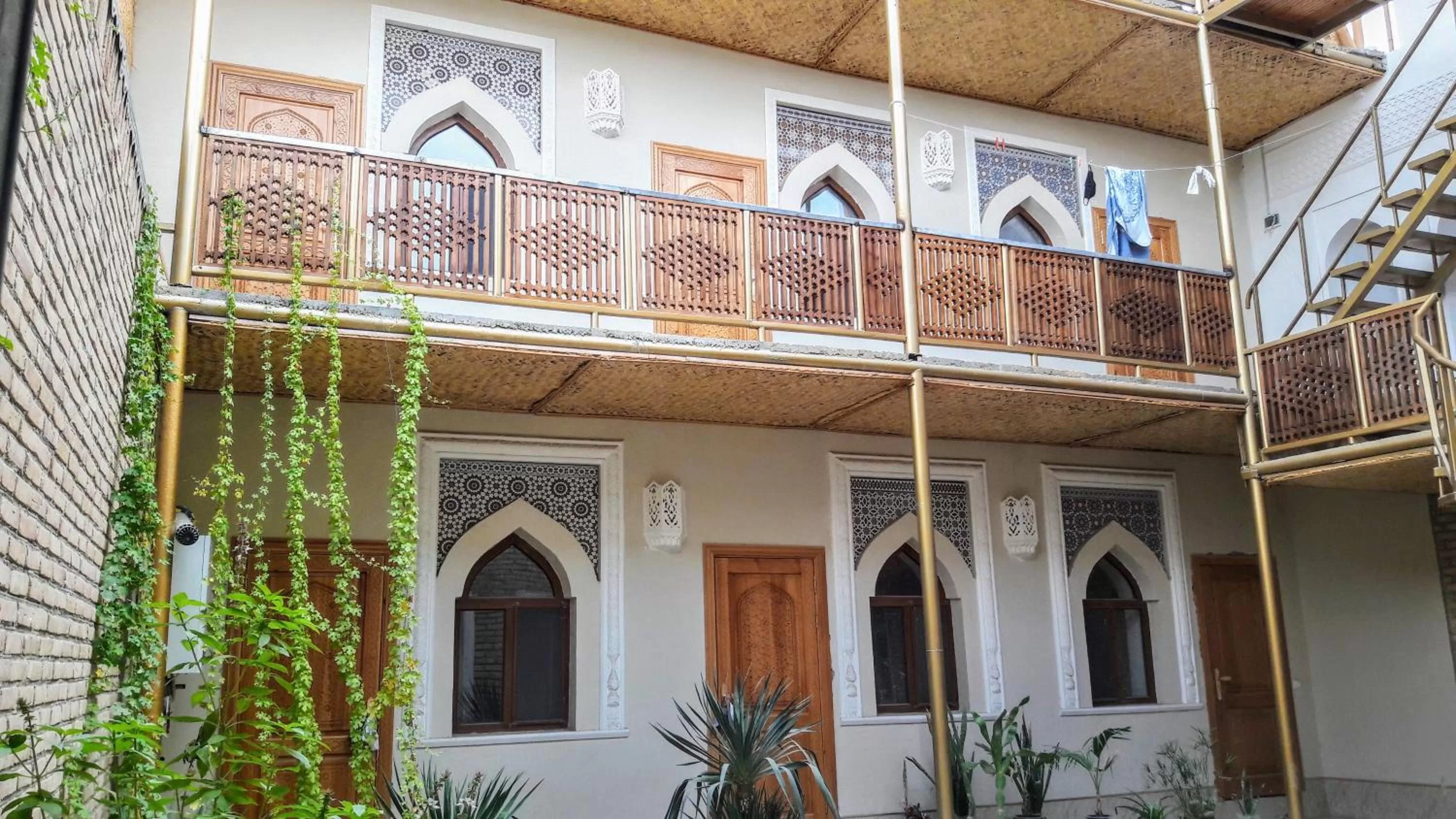 Property Building in Naqshband