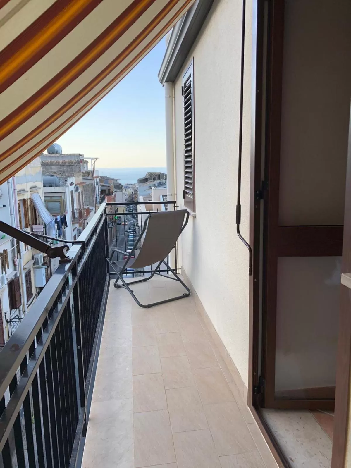 Day, Balcony/Terrace in Verdirooms158