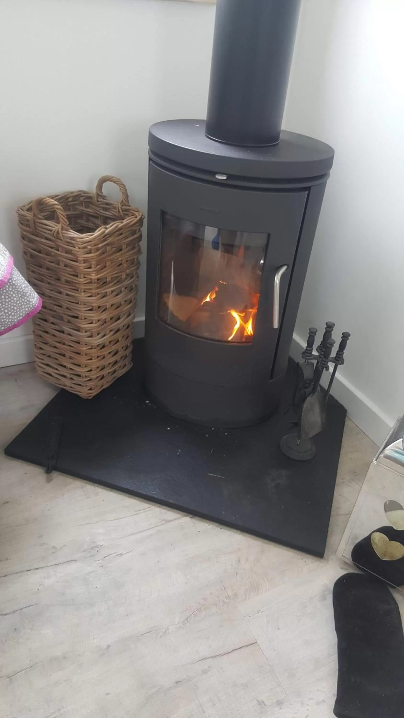 flat iron in The Wood Cottage