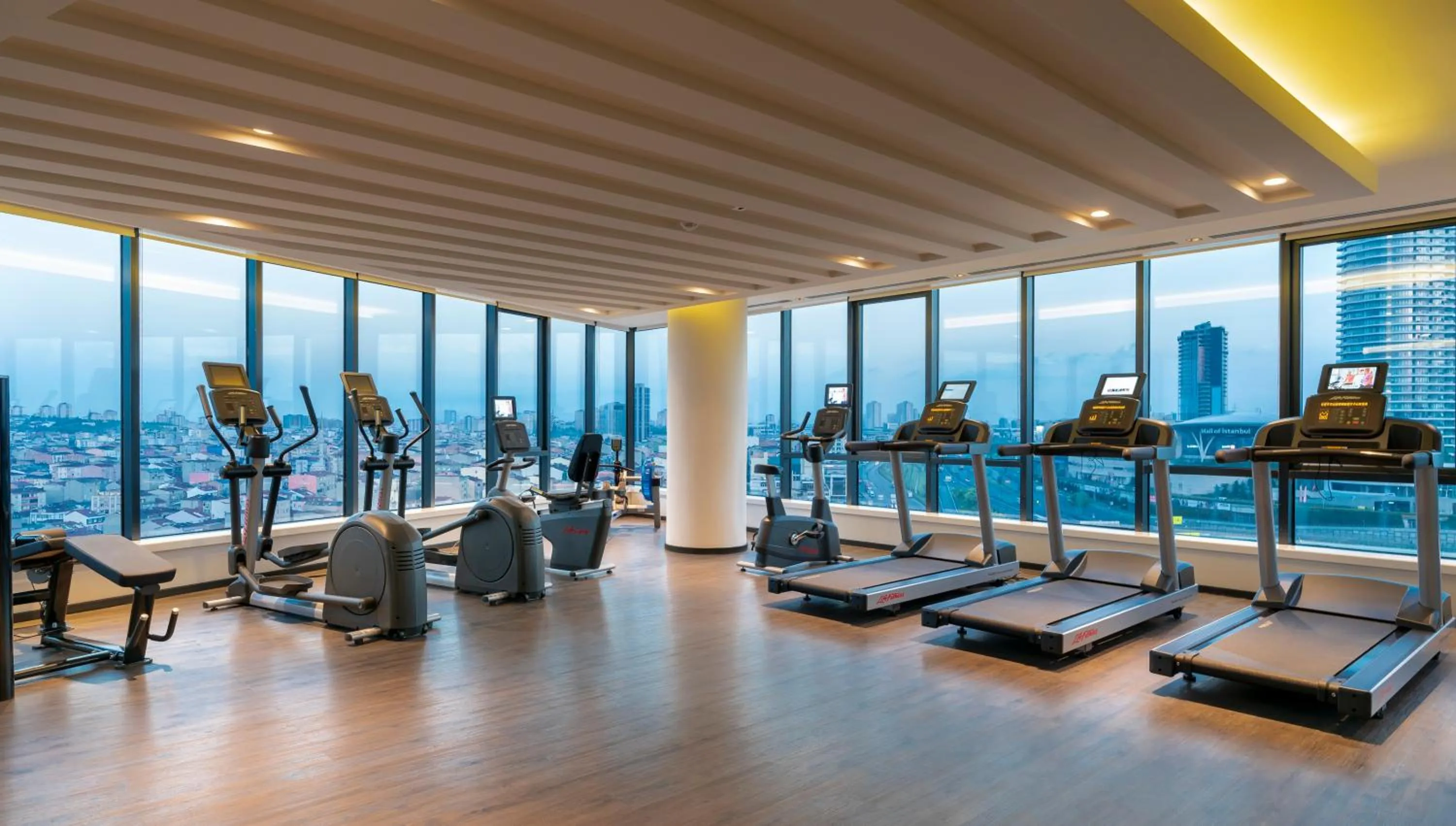 Fitness centre/facilities in Centro Westside by Rotana