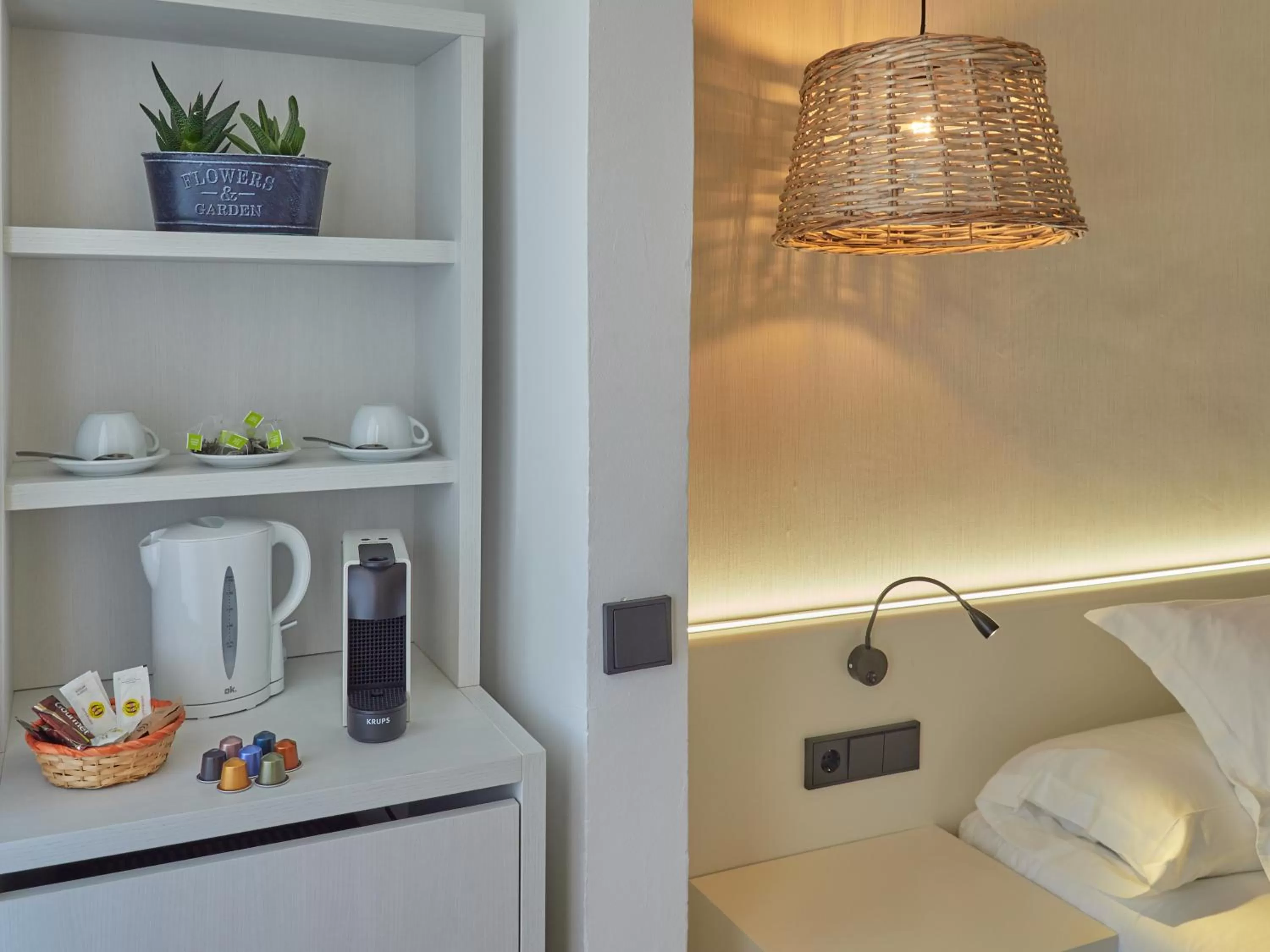 Coffee/tea facilities in Paguera Treff Boutique Hotel