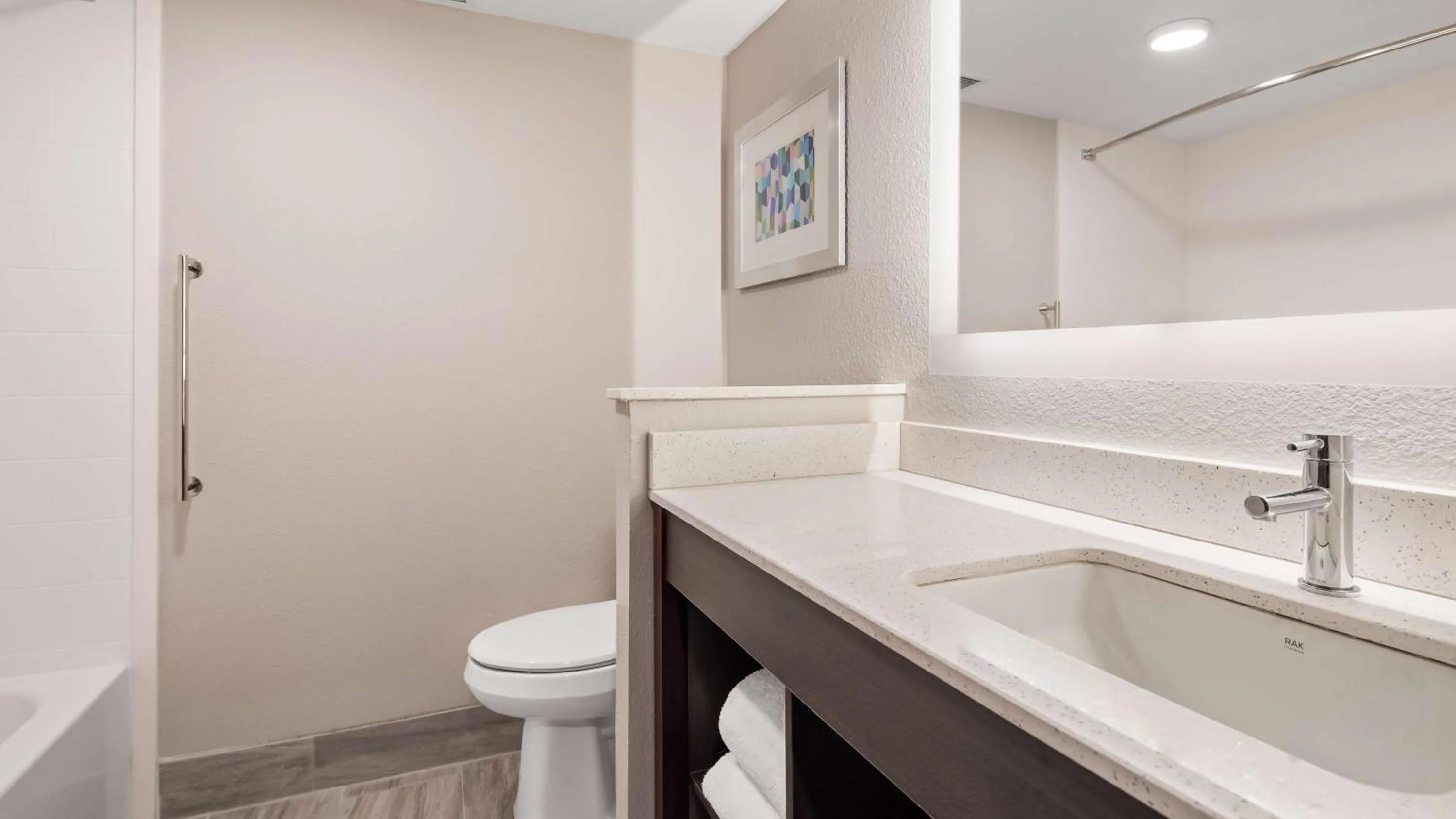 Bathroom in Best Western Plus Executive Residency Nashville