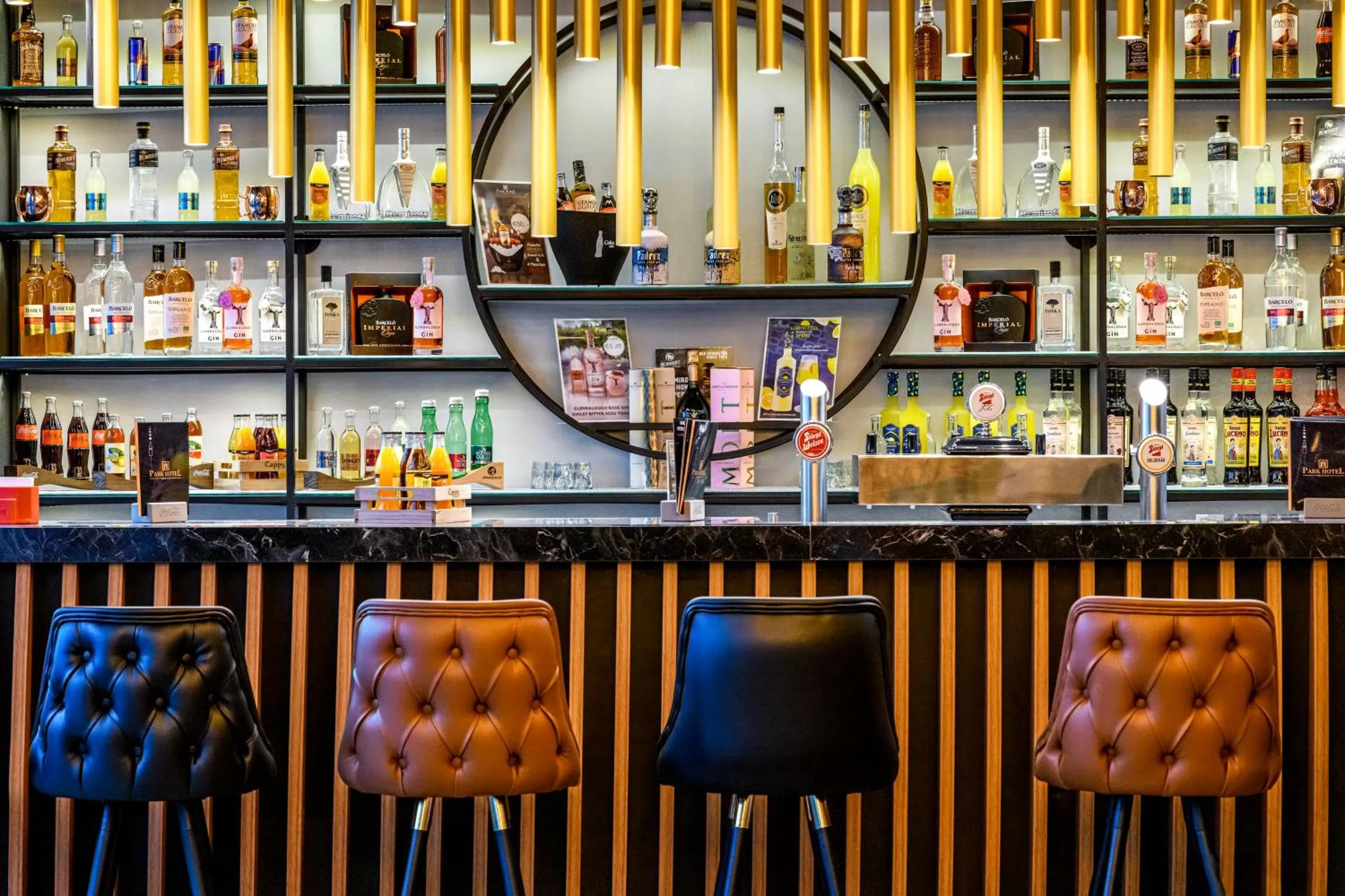 Lounge or bar in PARKHOTEL BRAUNAU - 24 Stunden Self Check-IN