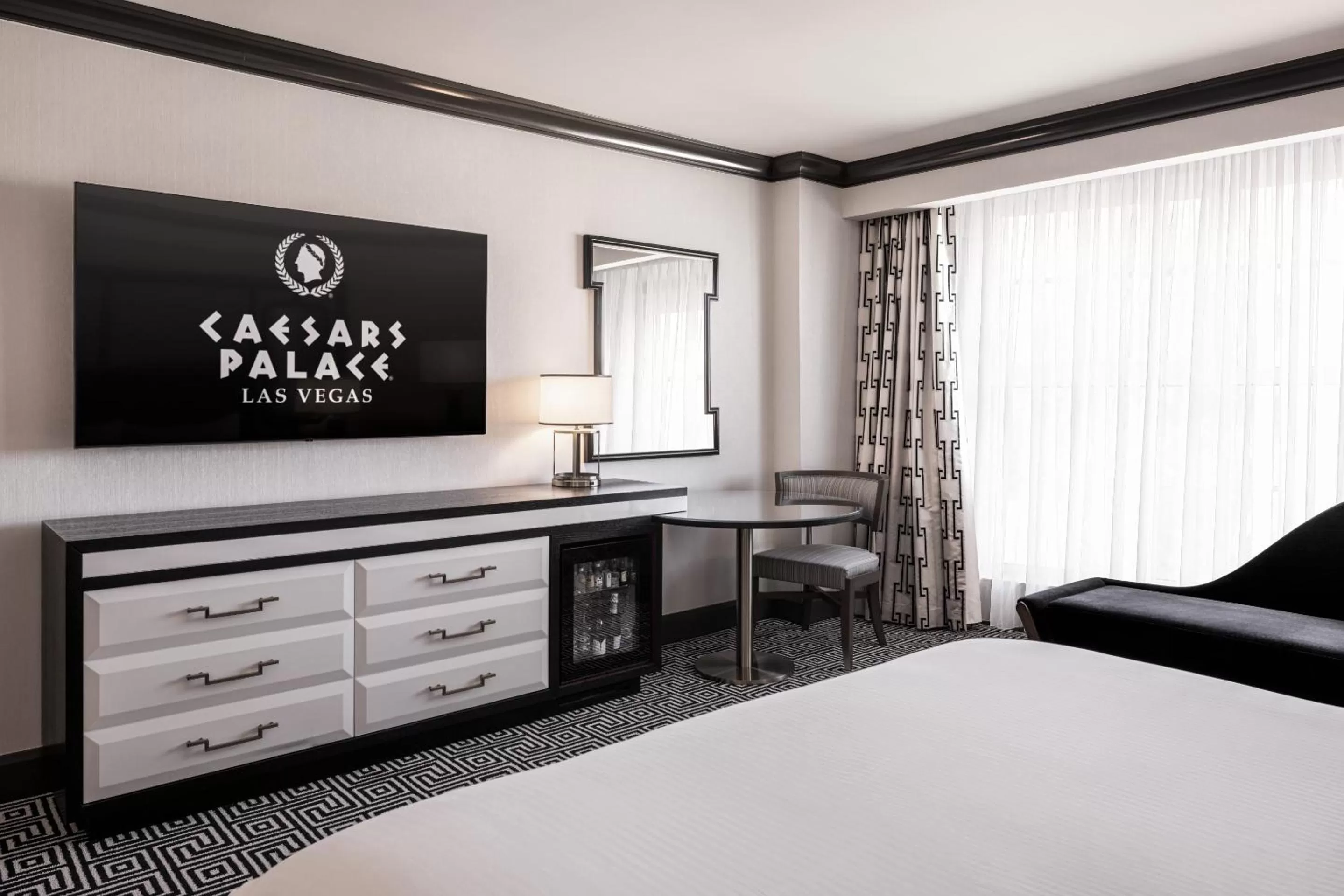 Bedroom, Bed in Caesars Palace Hotel & Casino