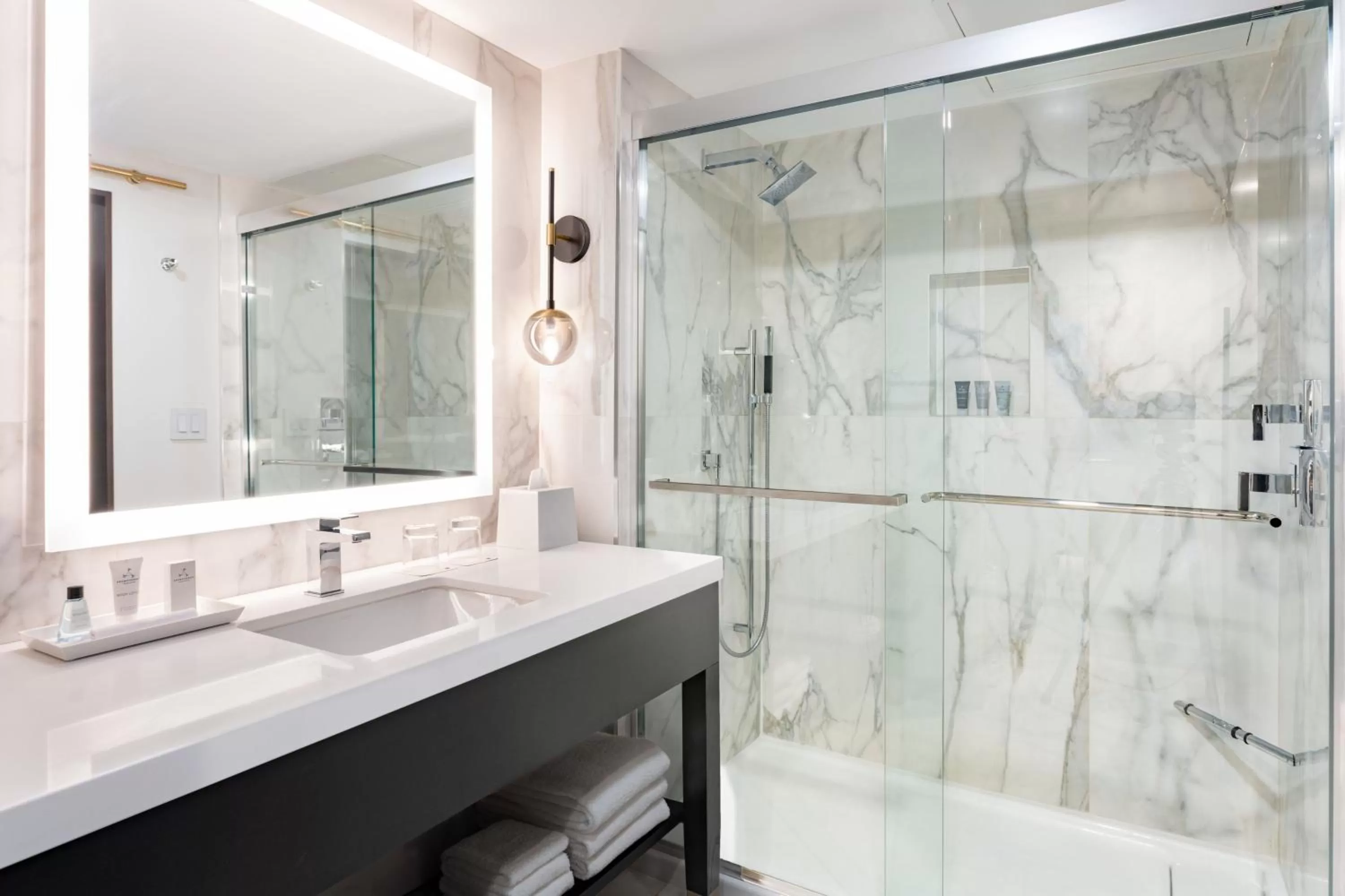 Bathroom in JW Marriott Miami