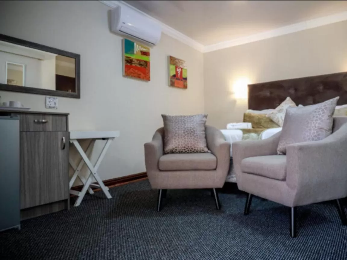 Photo of the whole room, Seating Area in Morning flair Bed and Breakfast