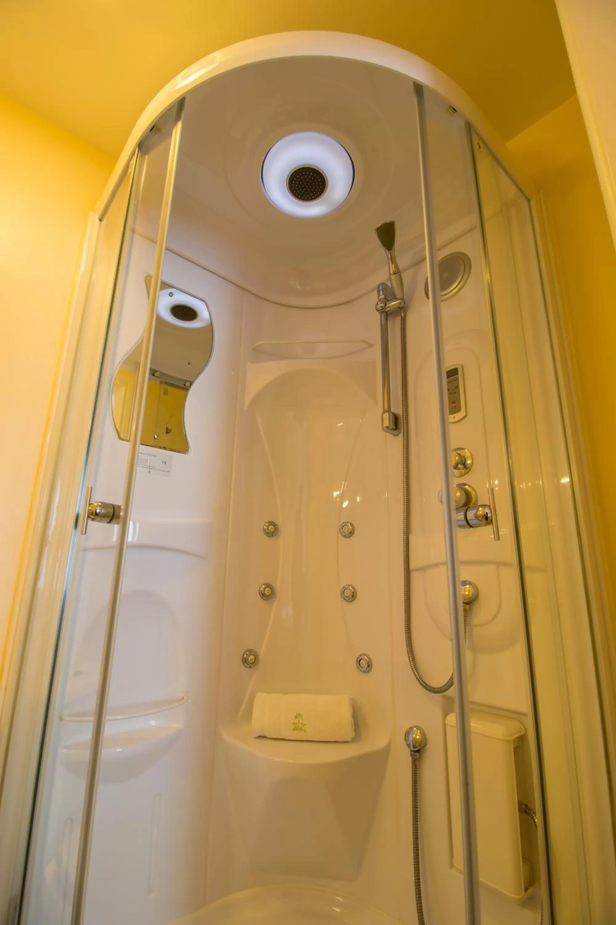 Shower in A Park View Hotel