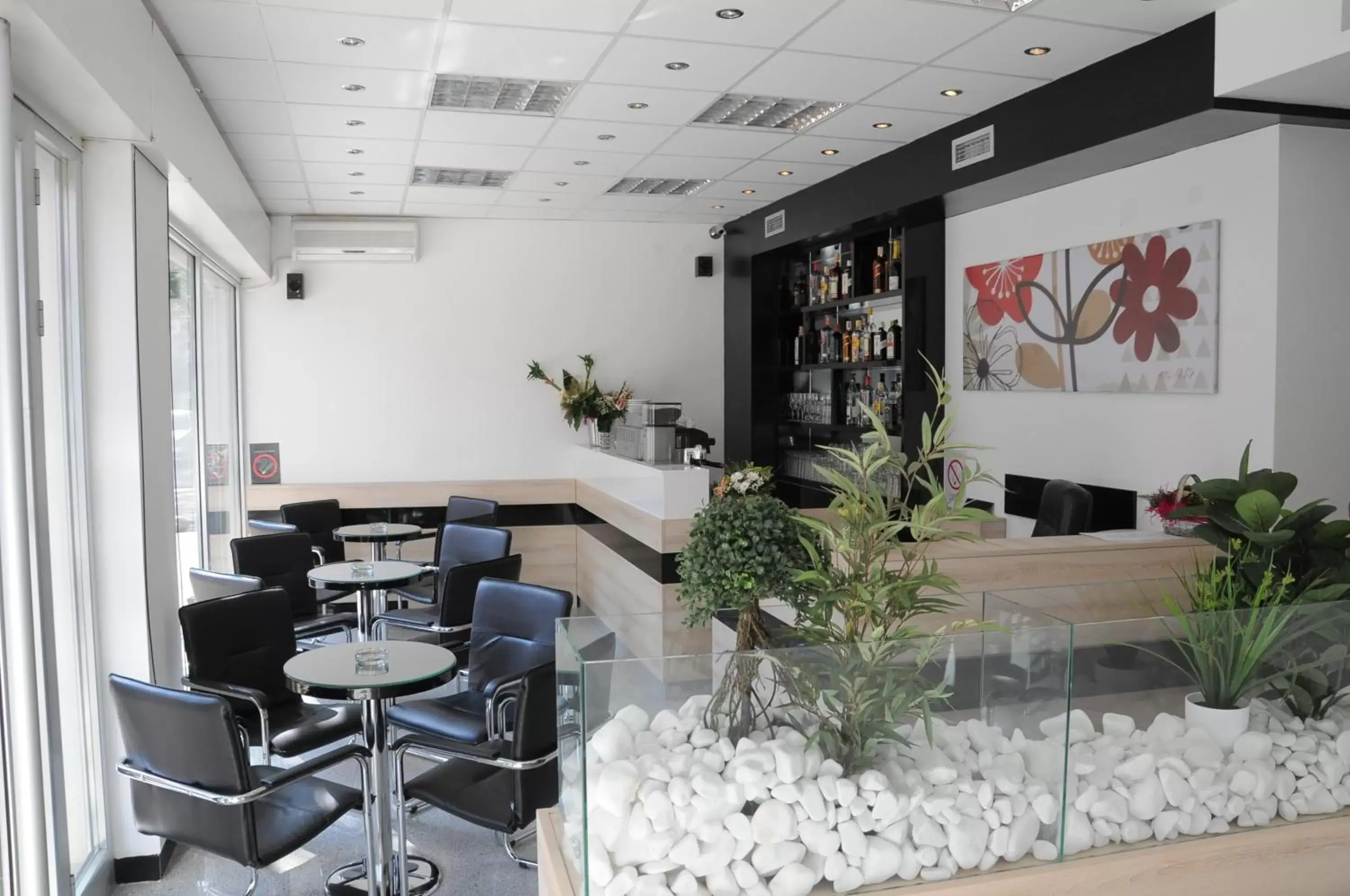 Garni Hotel Consul Garni Hotel Consul