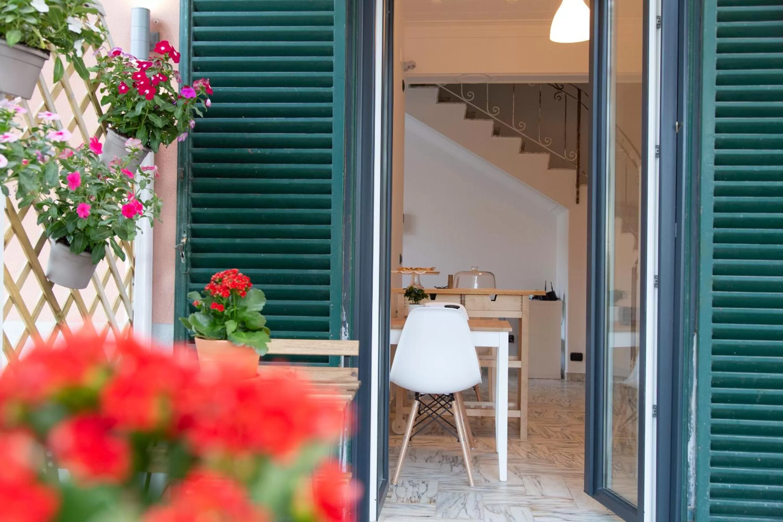 Patio in UP&B Rooms Catania