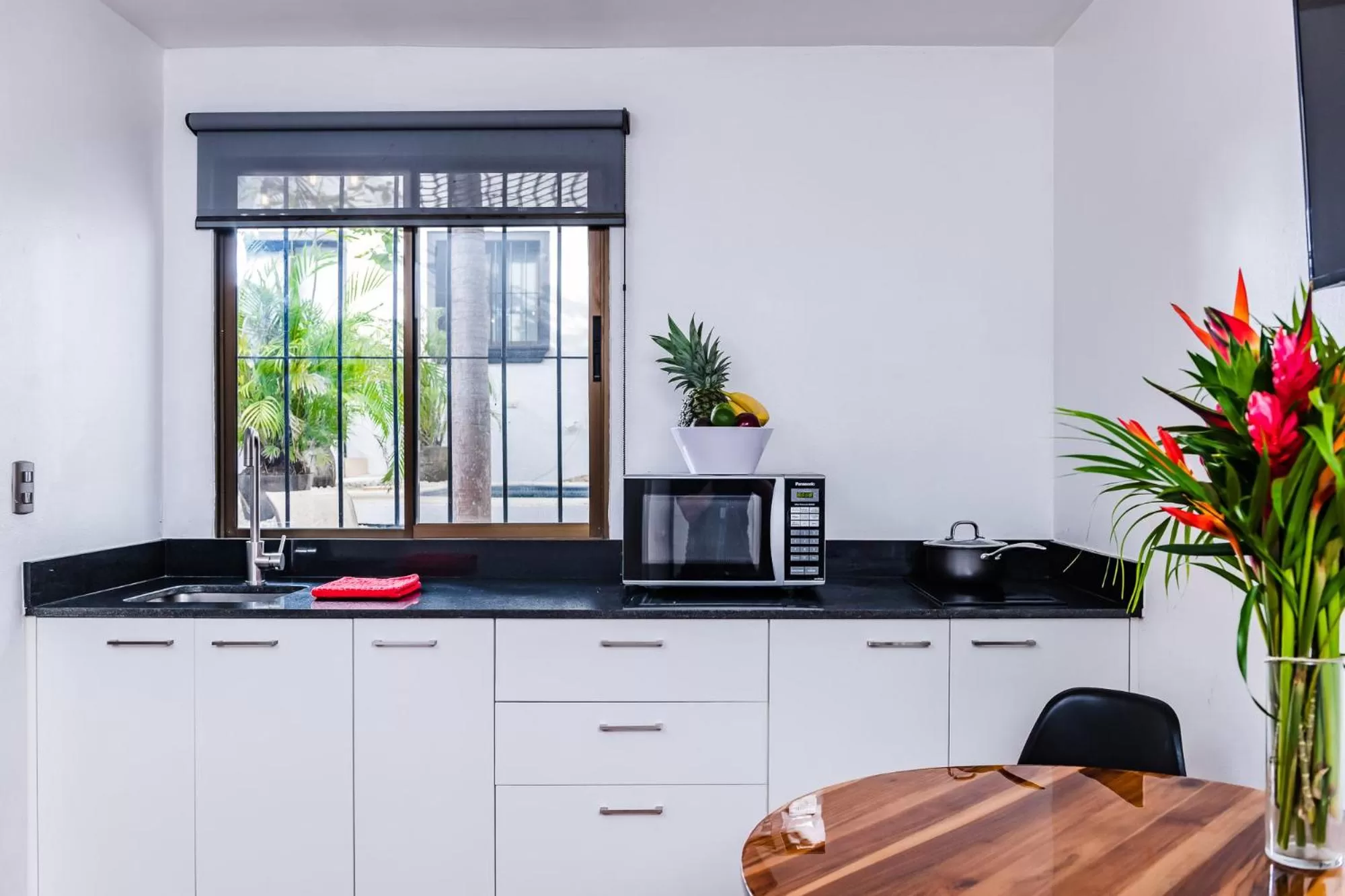 Kitchen or kitchenette in Hotel Gardenia Tamarindo