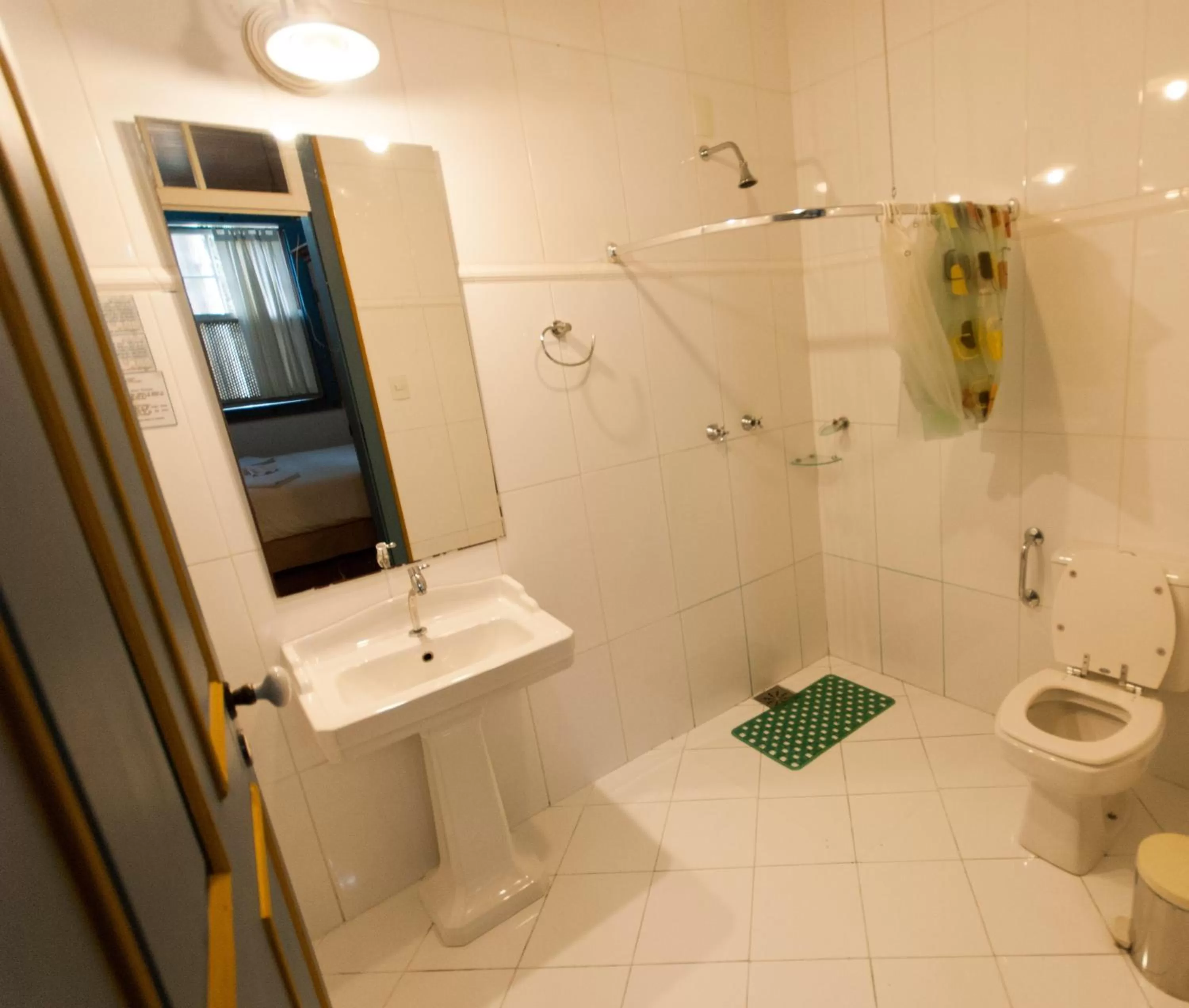 Bathroom in Hotel Solar de Maria