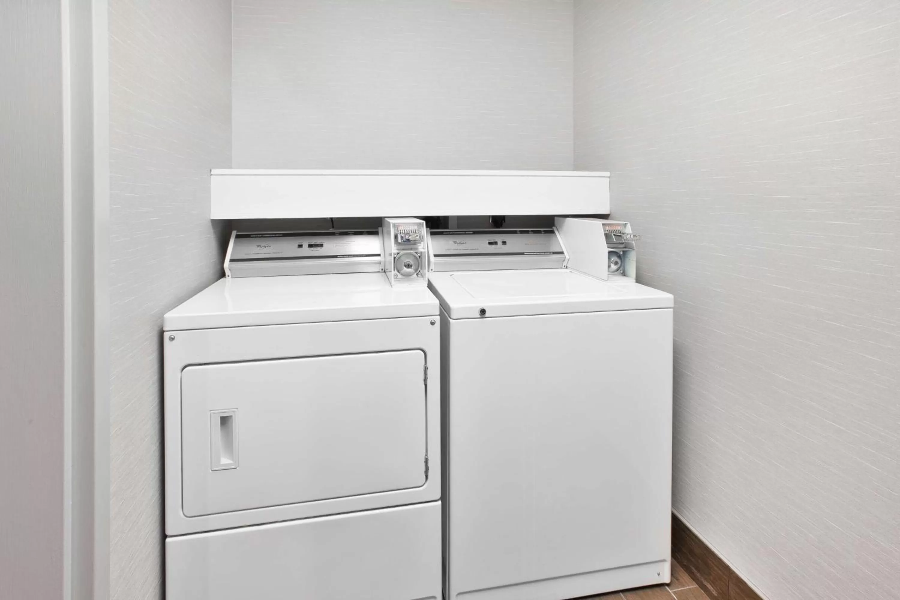 Sports in Hampton Inn & Suites Springboro