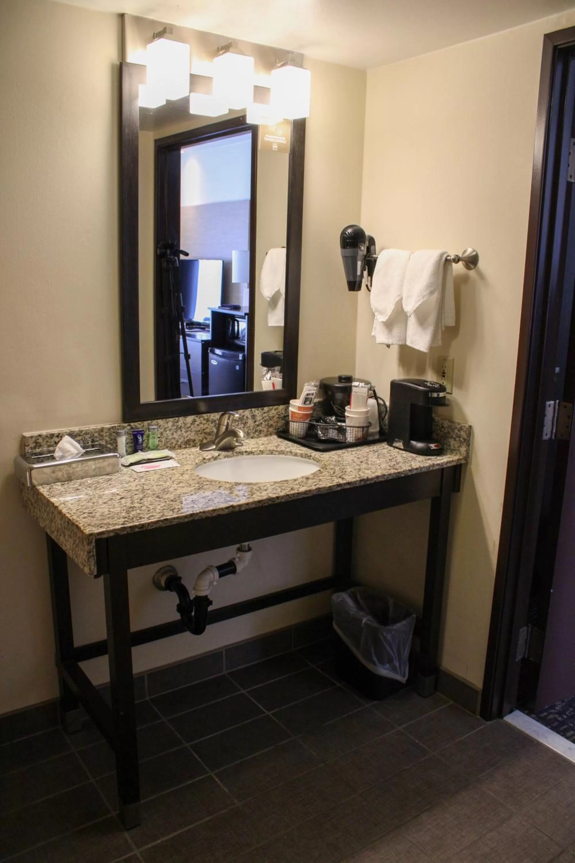 Bathroom in Sleep Inn Bend Crossroads Plaza