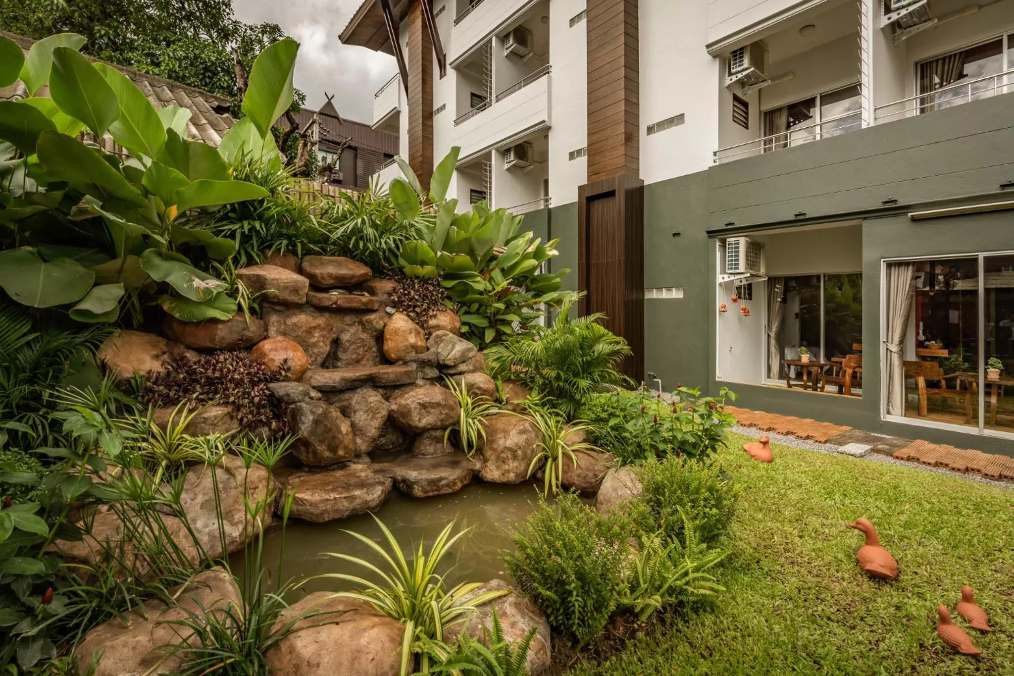 Property building in Ingmon House