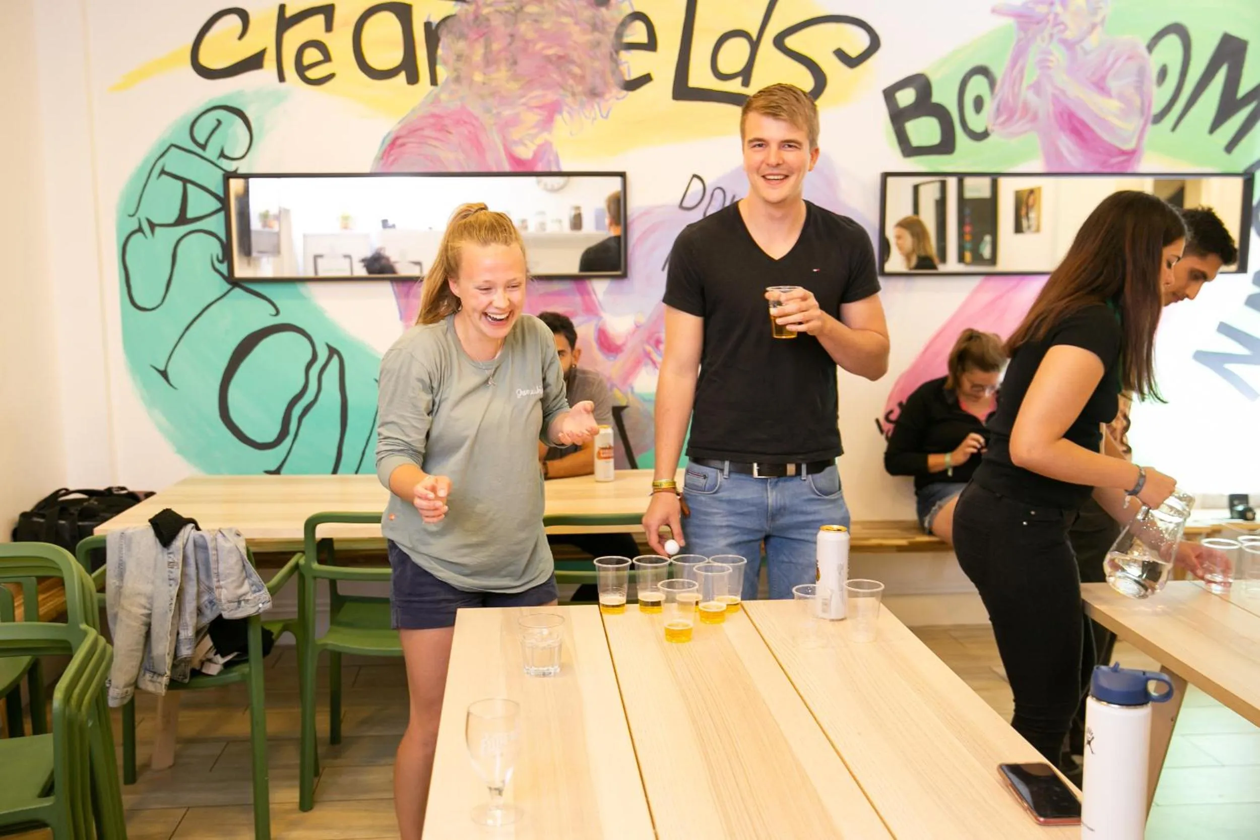 Communal lounge/ TV room in Onefam Notting Hill