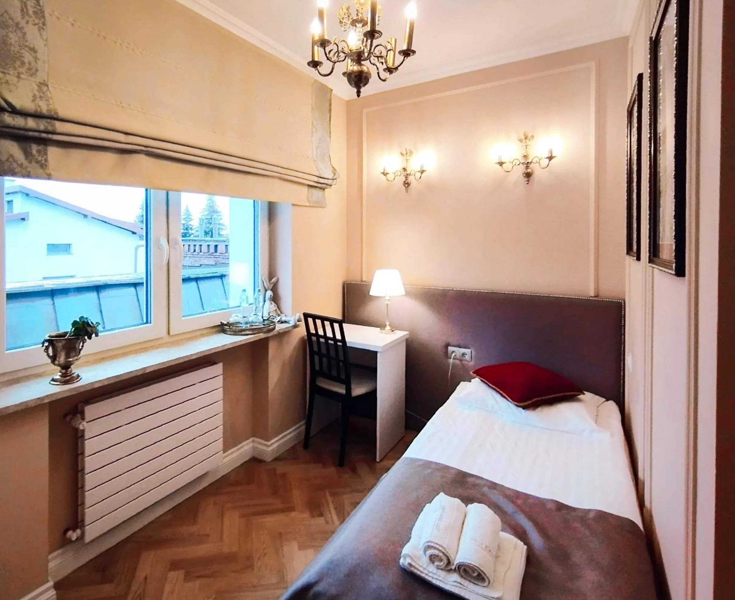 Bed in Willa Krakowska