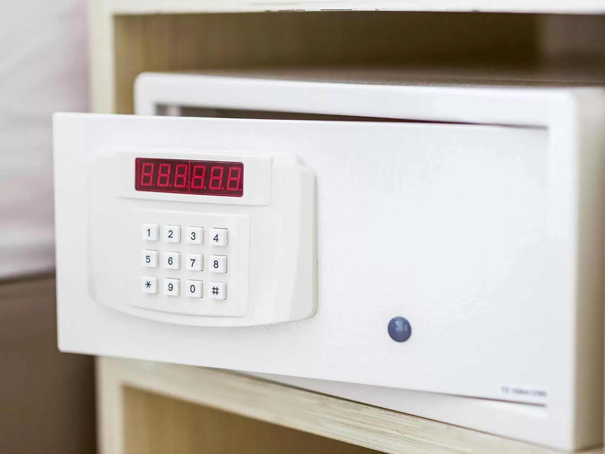 Twin Room in Go Hotels North EDSA Twin Room in Go Hotels North EDSA