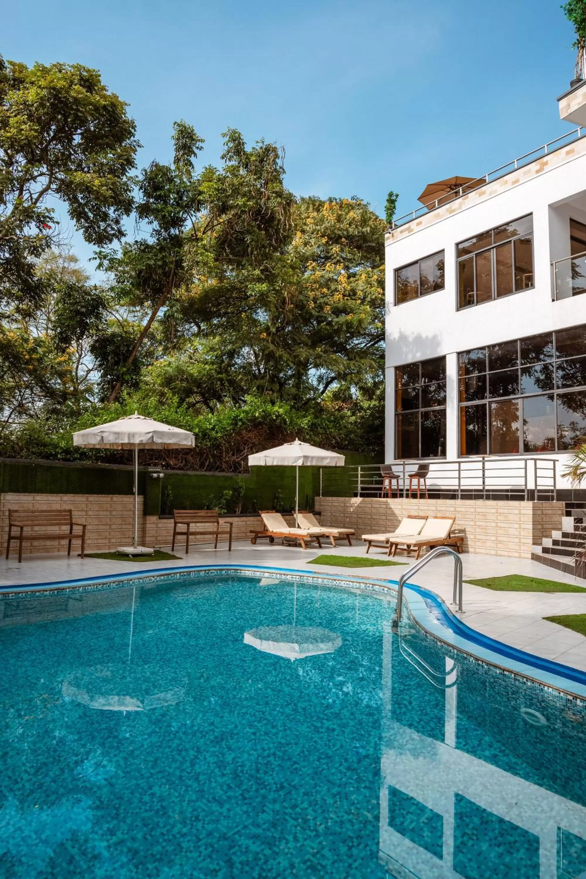 Swimming pool in Ndaru Luxury Suites