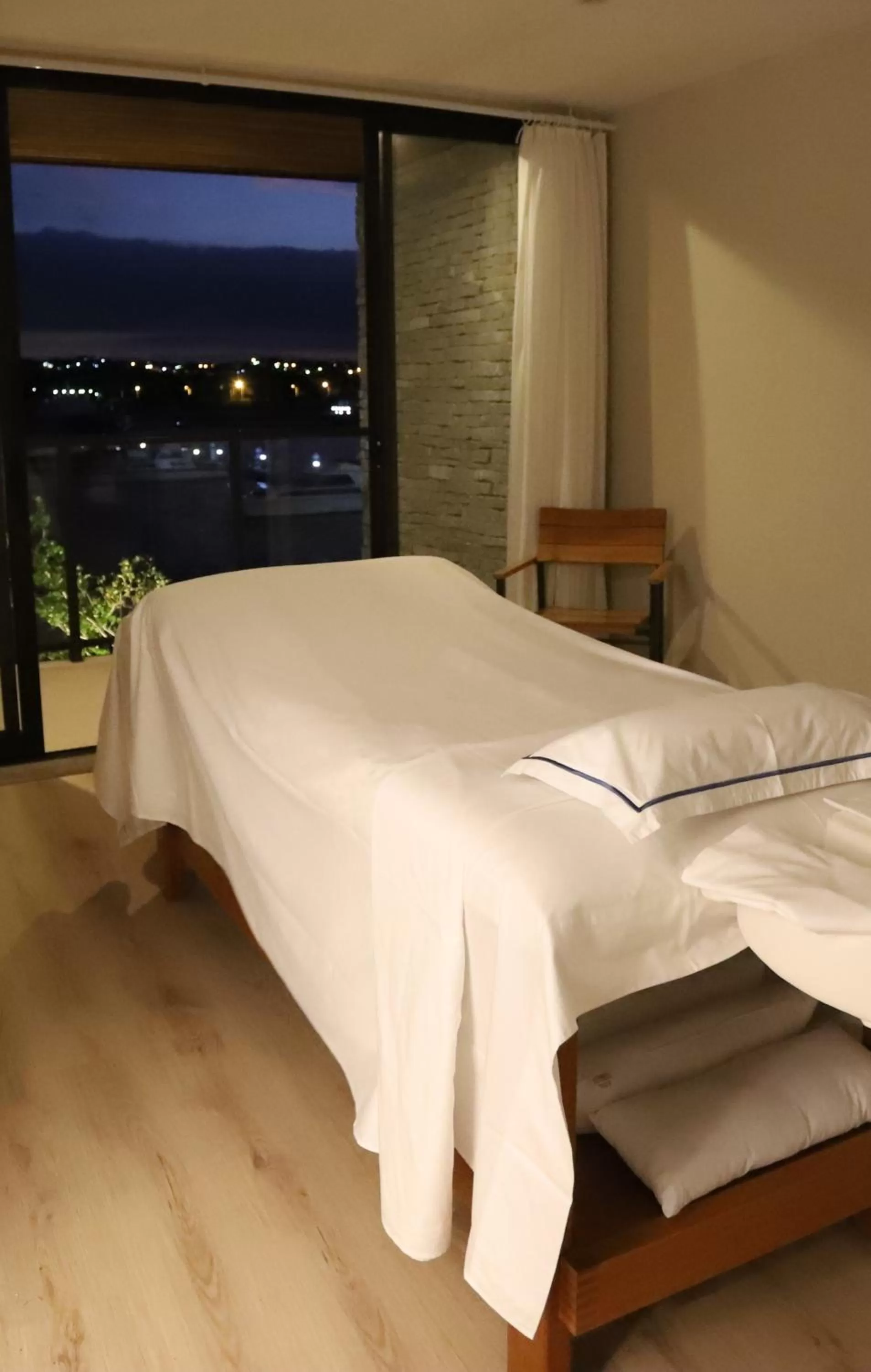 Massage, Bed in Hotel Aretê