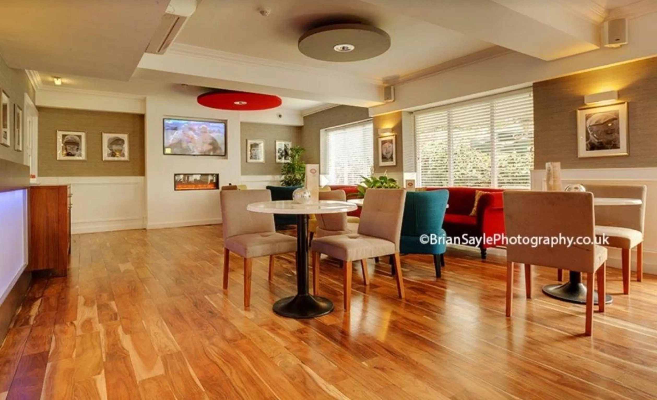 Lounge or bar in The Park Hotel