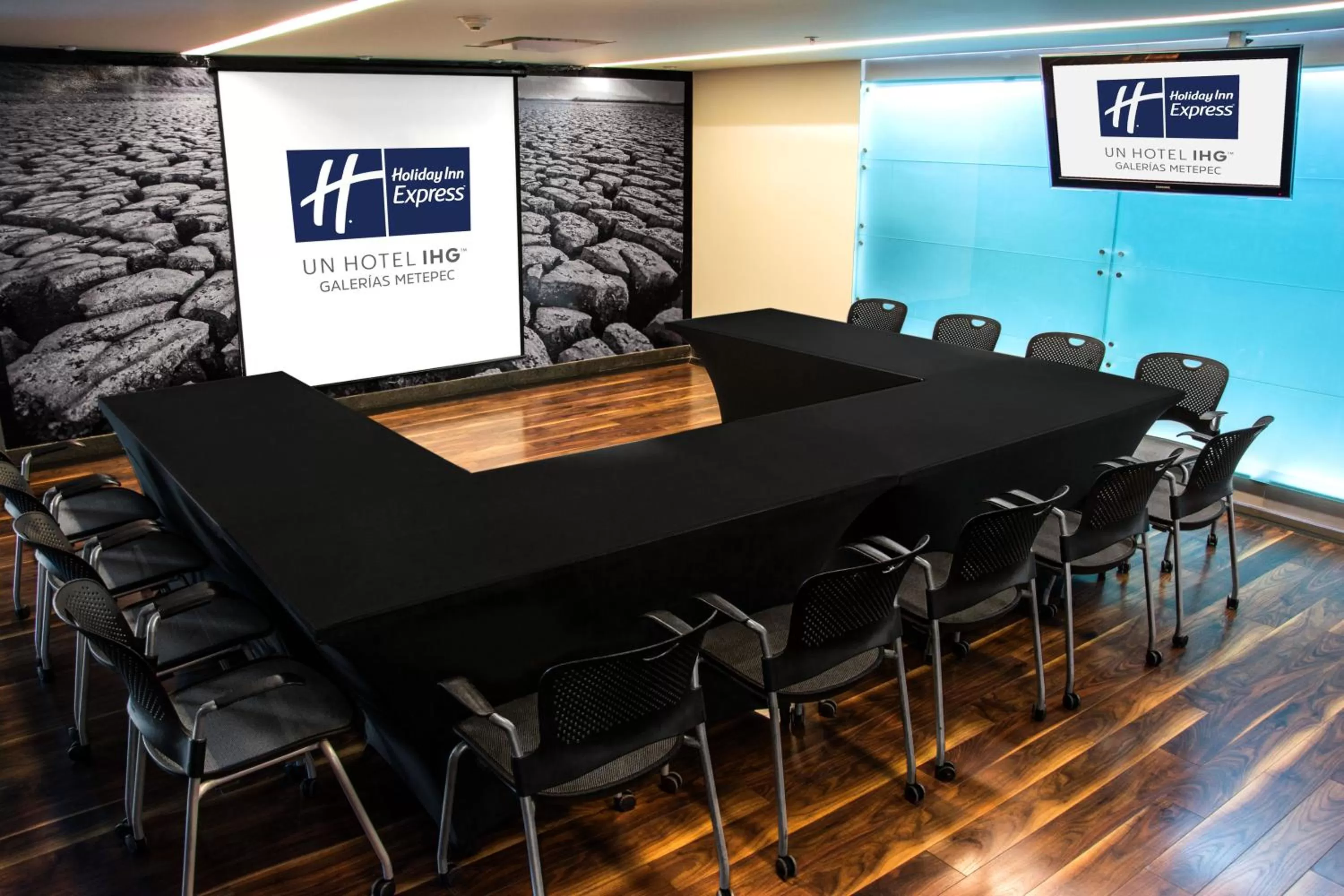 Meeting/conference room in Holiday Inn Express Toluca Galerias Metepec by IHG